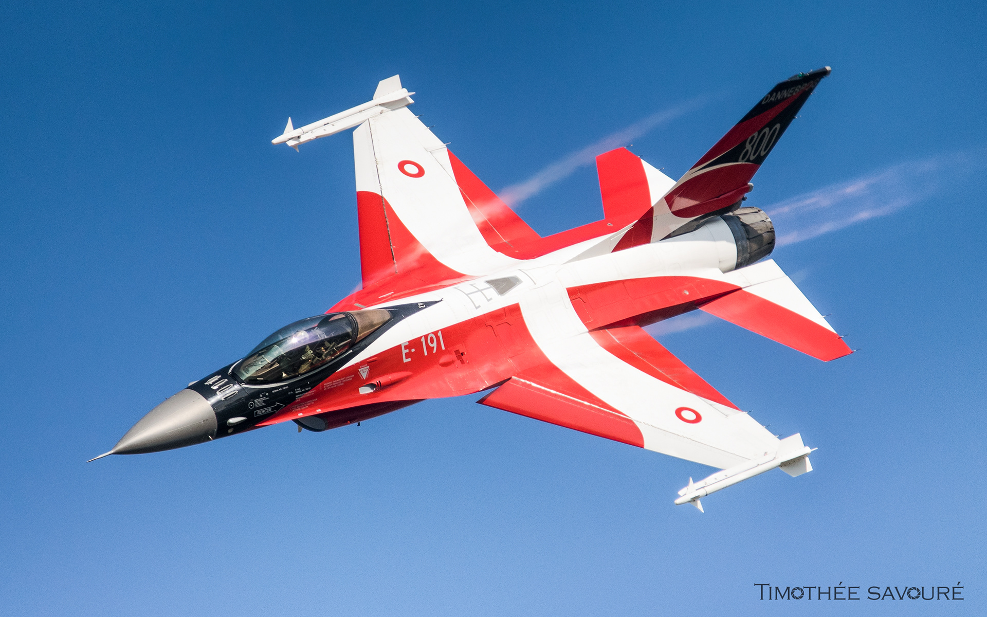 Royal Danish Air Force F-16AM Solo Display in Orange
