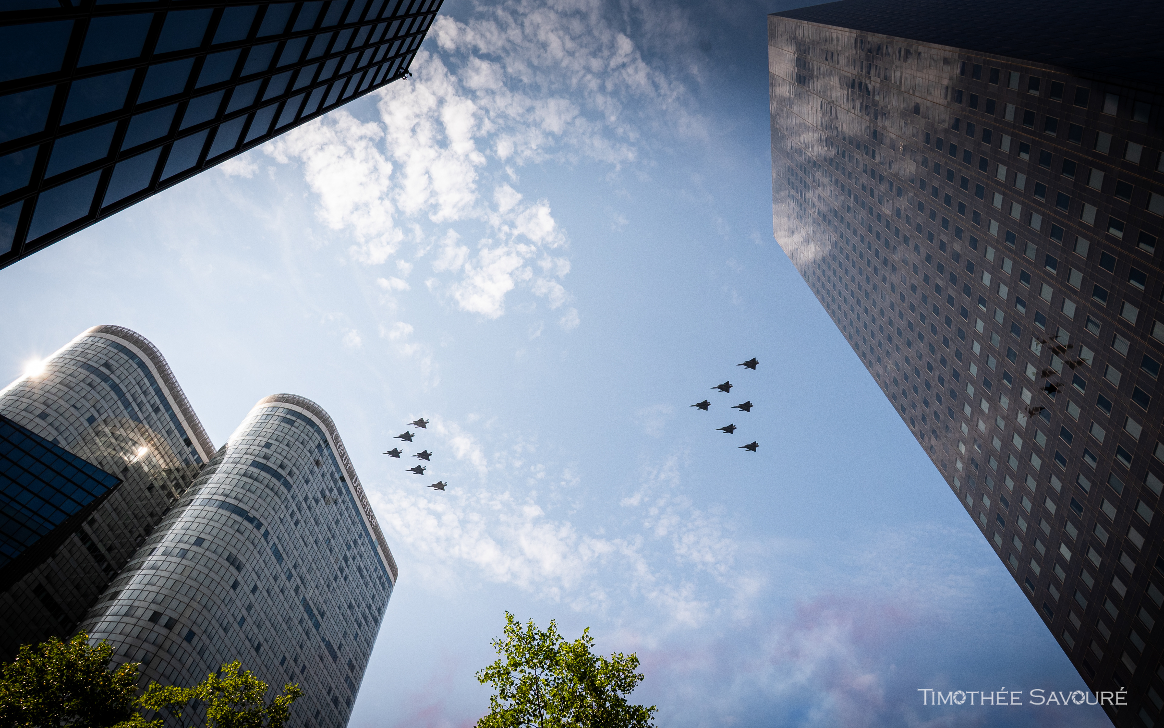 12 Mirage 2000 over La Défense for Bastille Day 2026