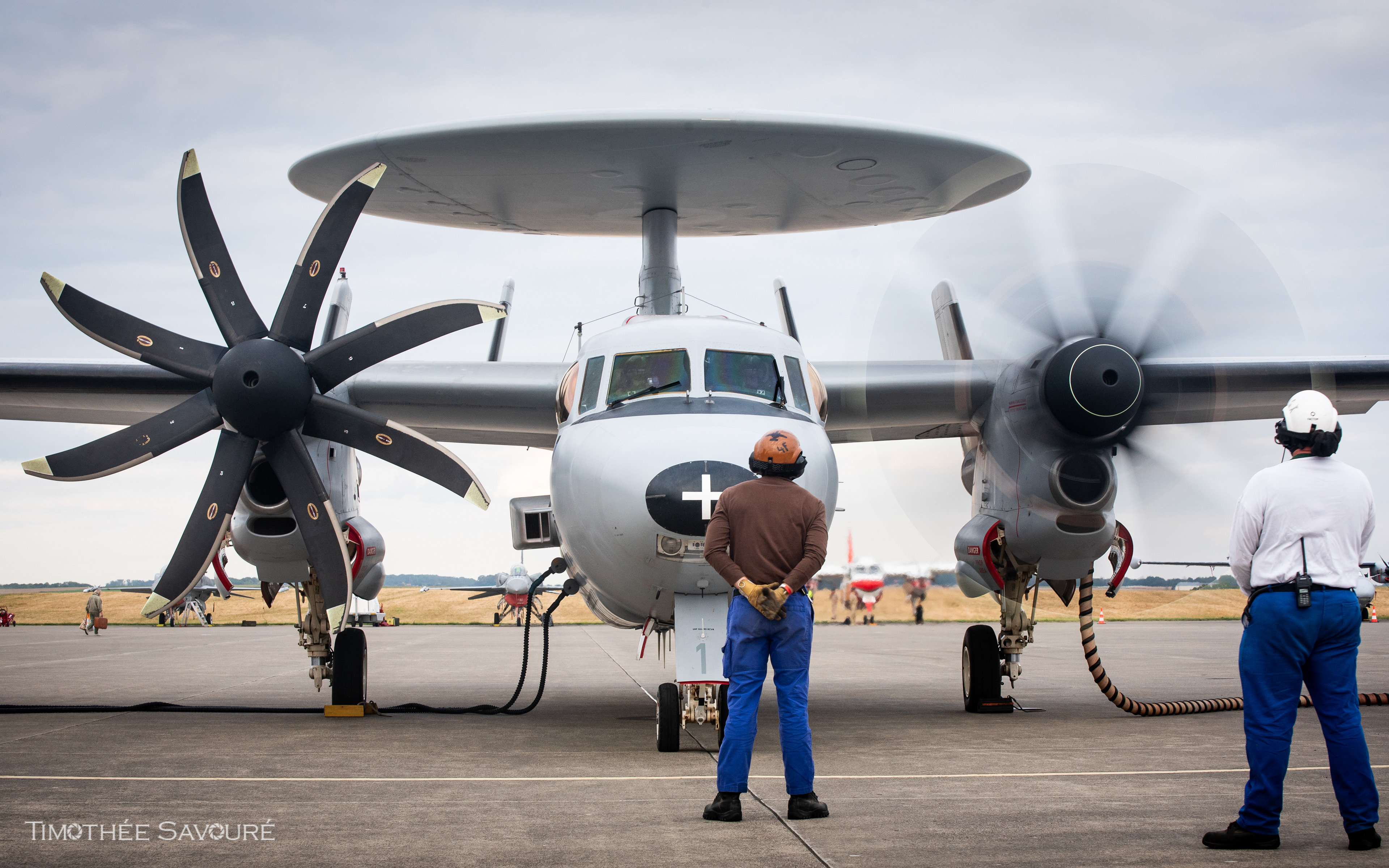Start-up for the French Navy E-2C Hawkeye