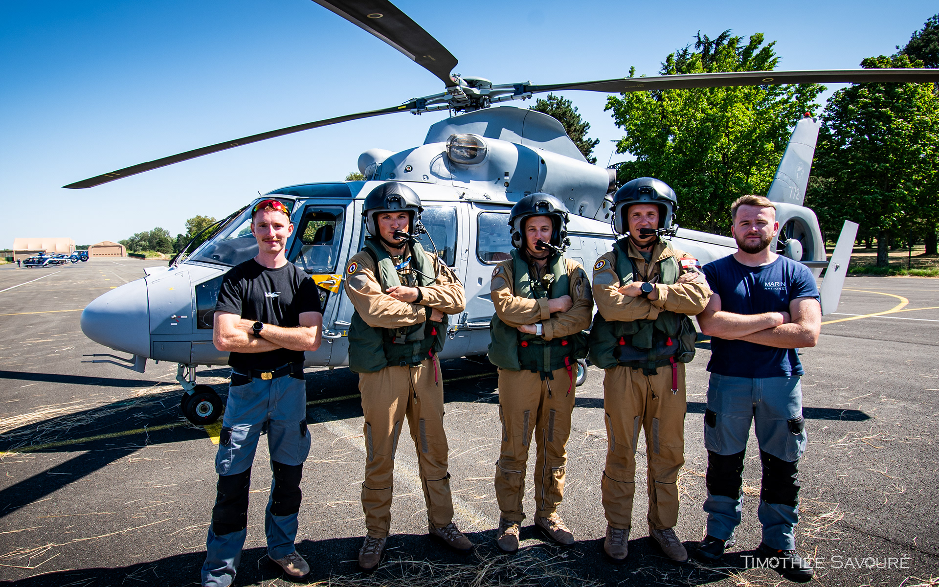 The 35F crew responsible for our helicopter. Two pilots, a hoist operator, a system and an avionics mechanic
