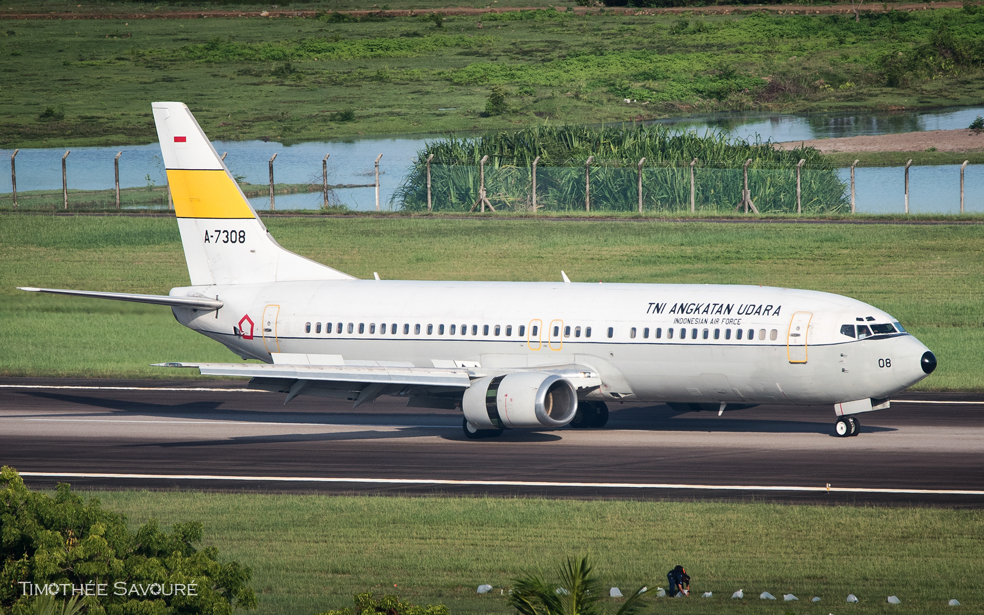 Indonesian Air Force Boeing 737-400 | A-7308