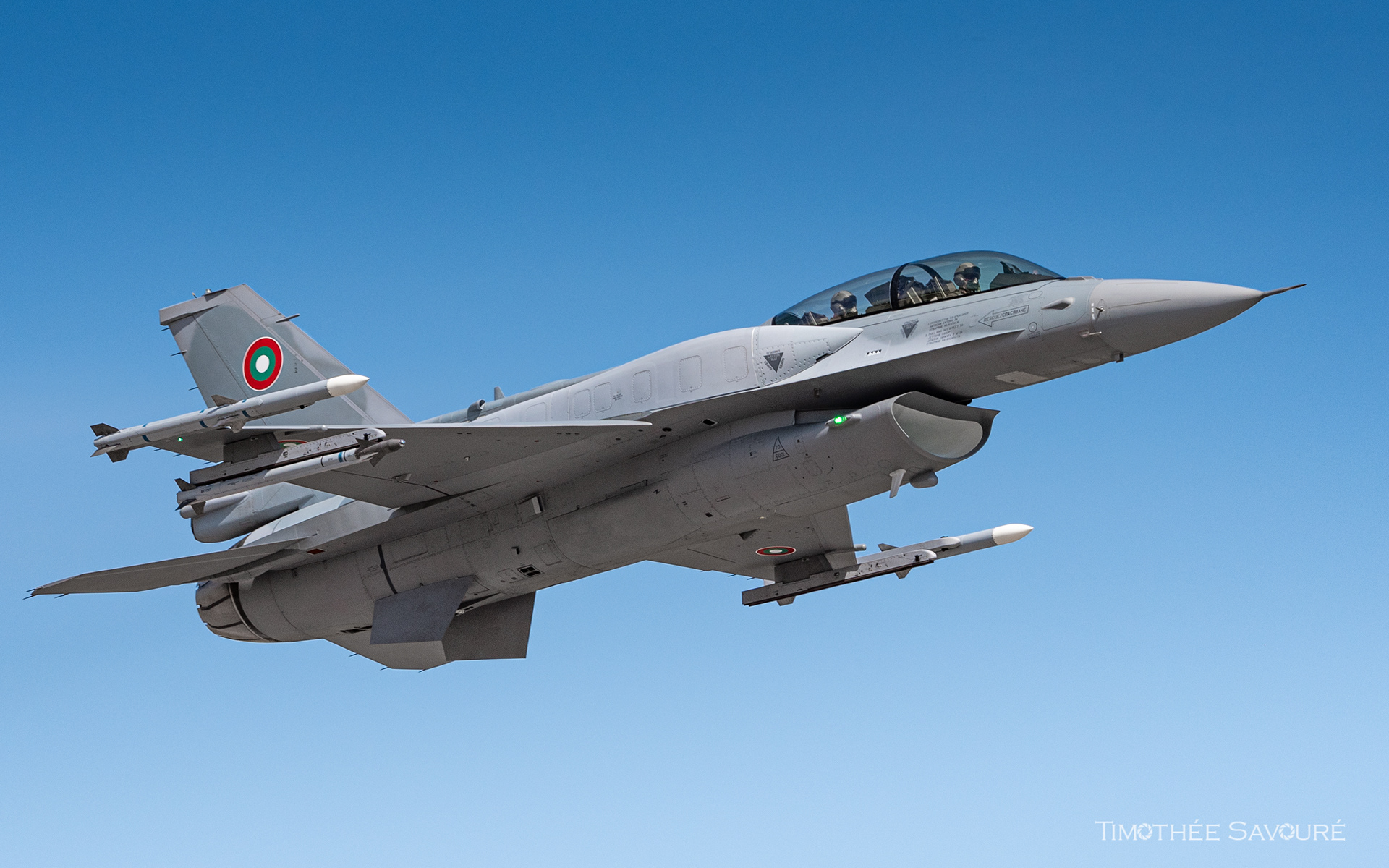 The newly-delivered Bulgarian Air Force F-16D Block 70 performing low approaches in Graf Ignatievo