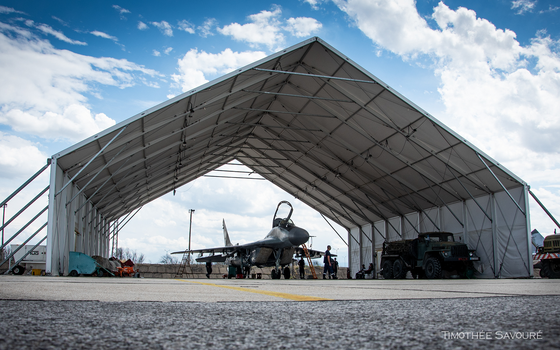 MiG-29K resting under the shelter in Graf Ignatievo
