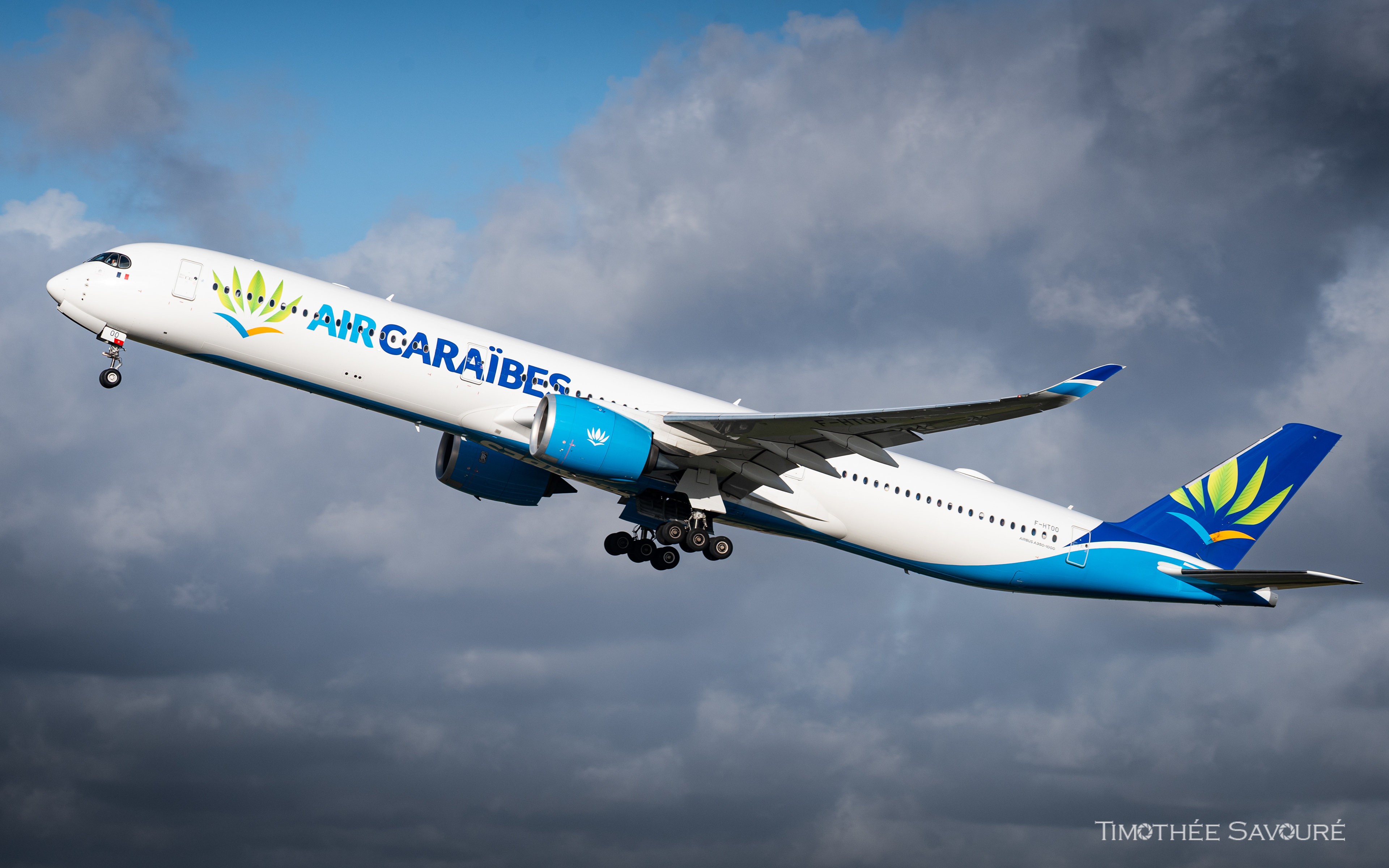 Air Caraïbes Atlantique - Airbus A350-1000XWB | F-HTOO