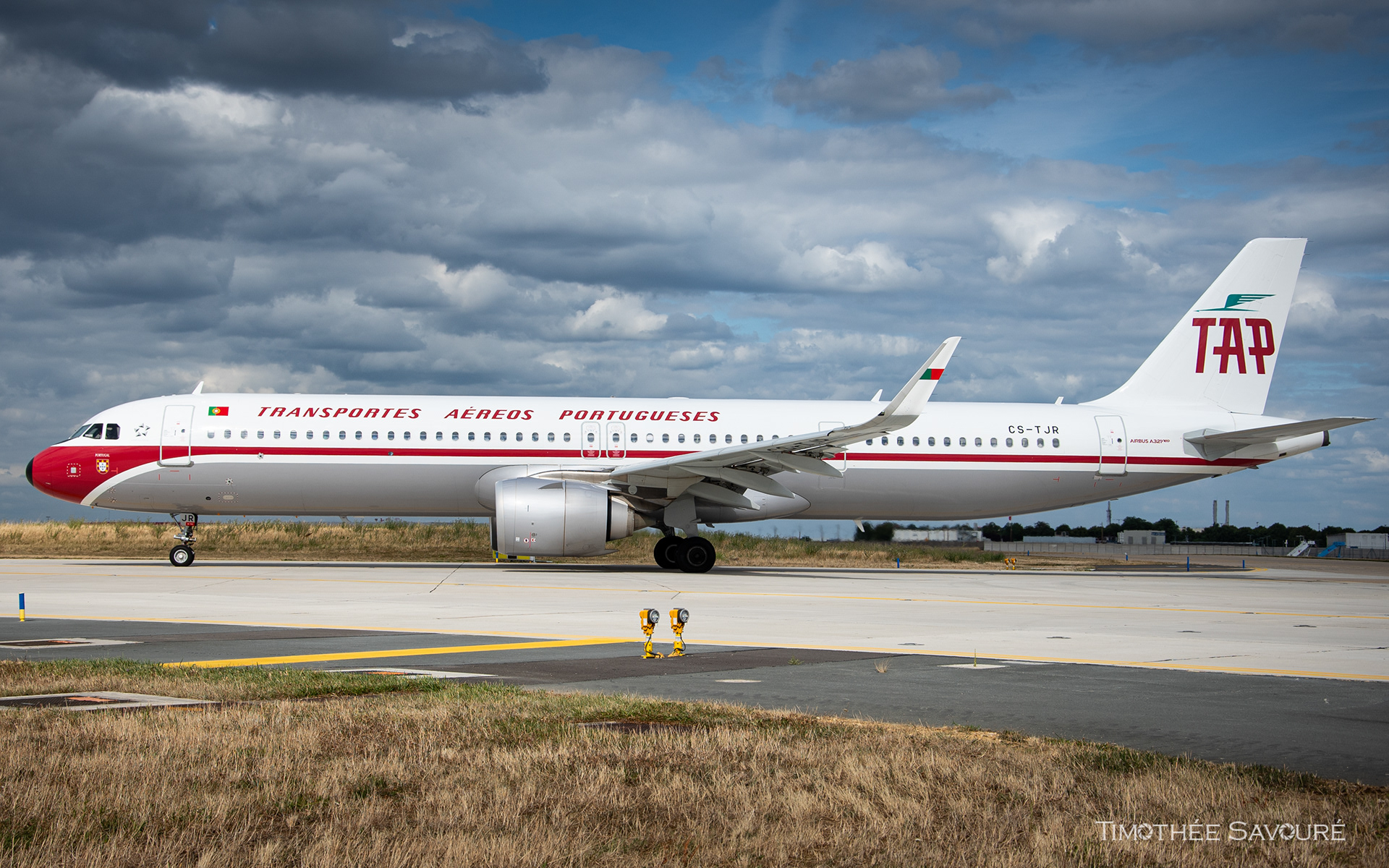 TAP Portugal 'Retro livery' - Airbus A321neo | CS-TJR