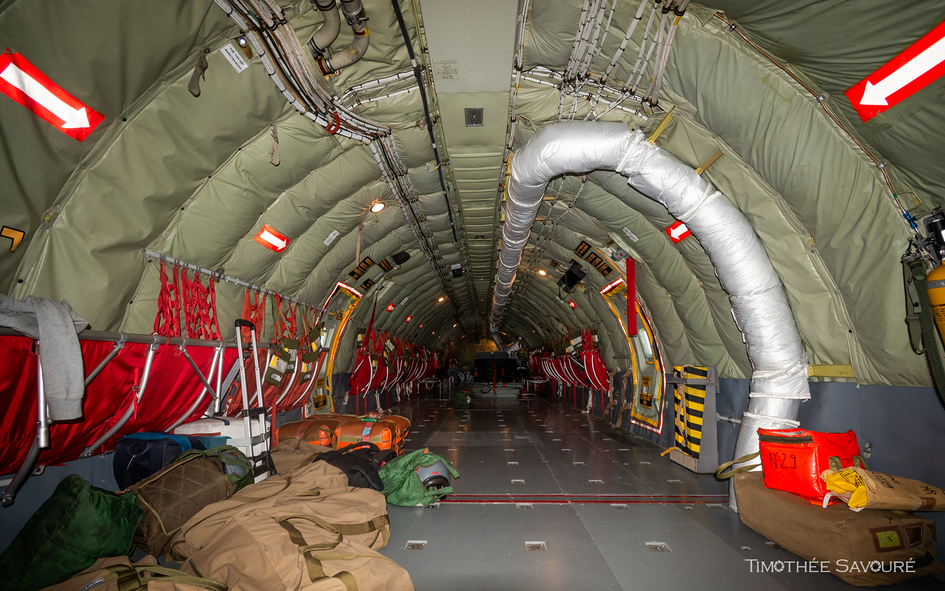 The main deck of the KC-135RG
