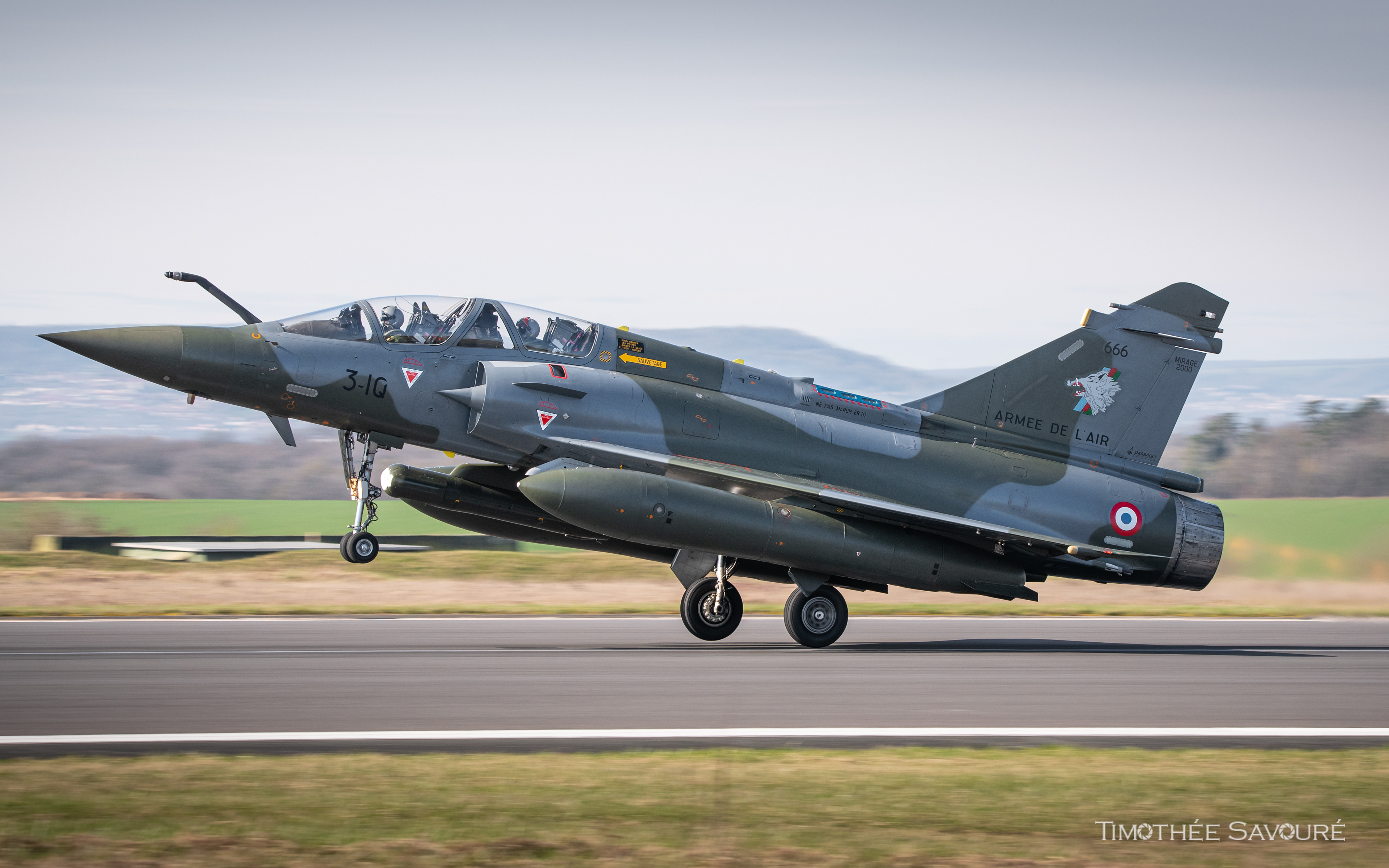 Mirage 2000D n°666 taking-off for a mission