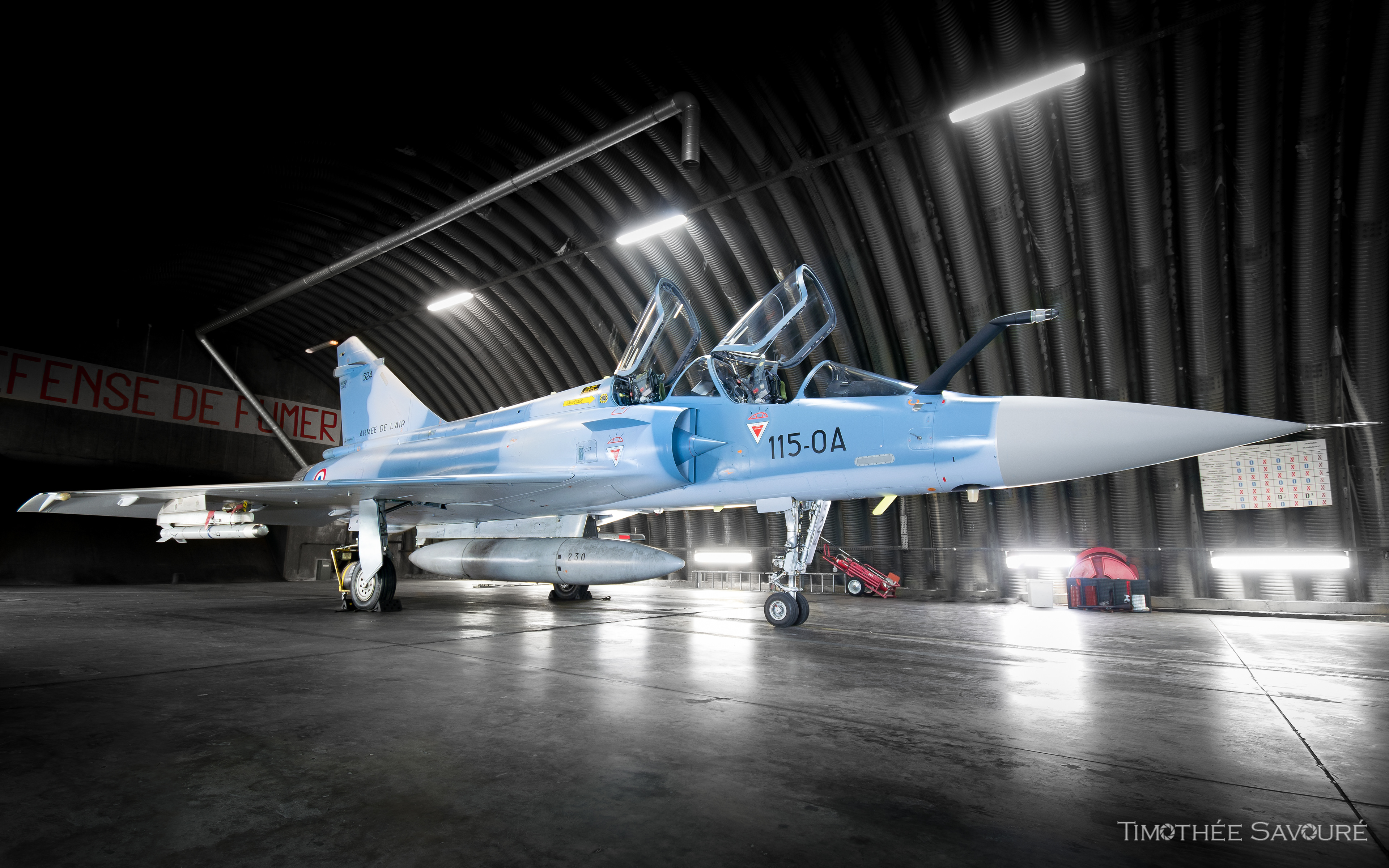 Mirage 2000B n°524 in its shelter
