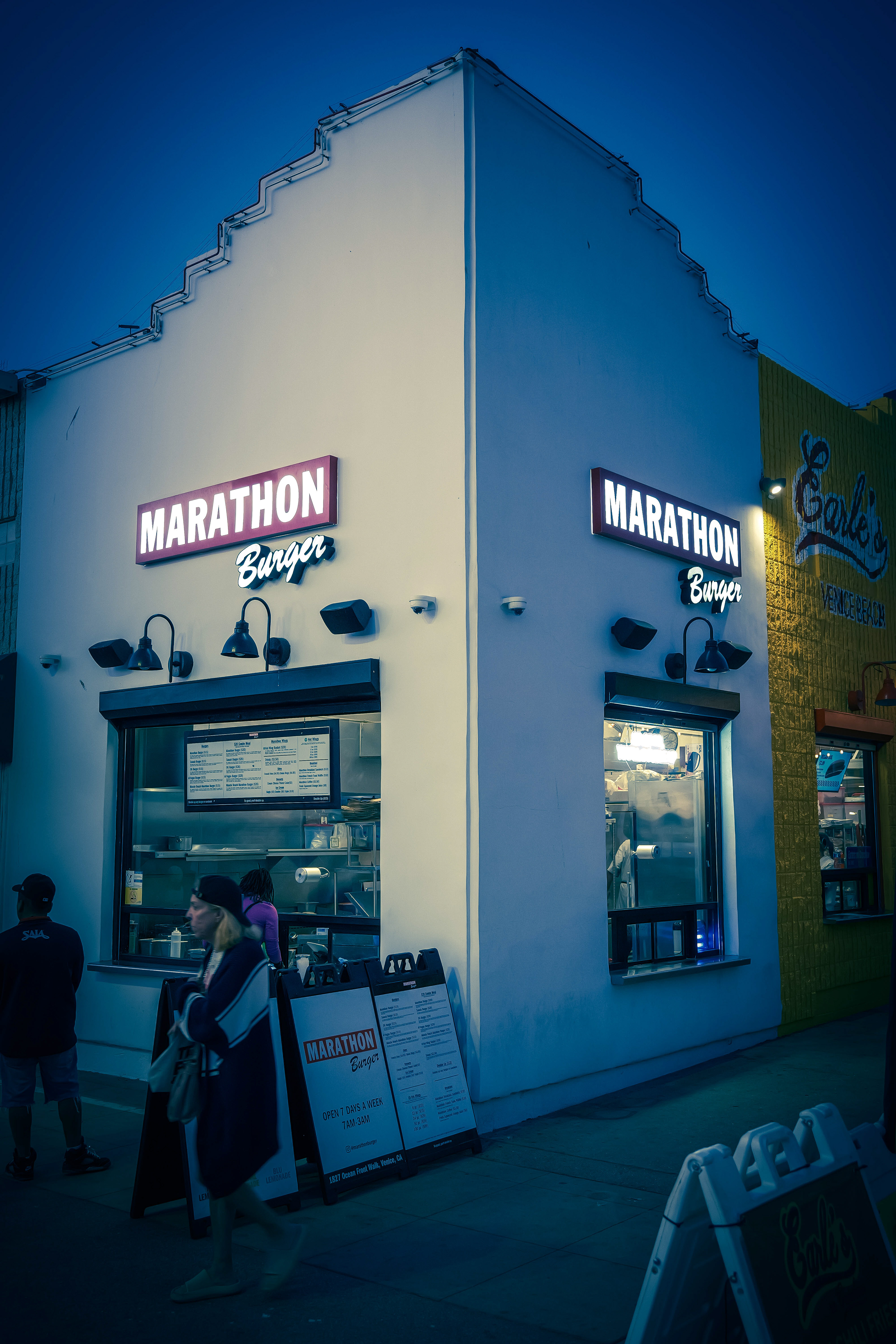Marathon Burger at Venice Beach