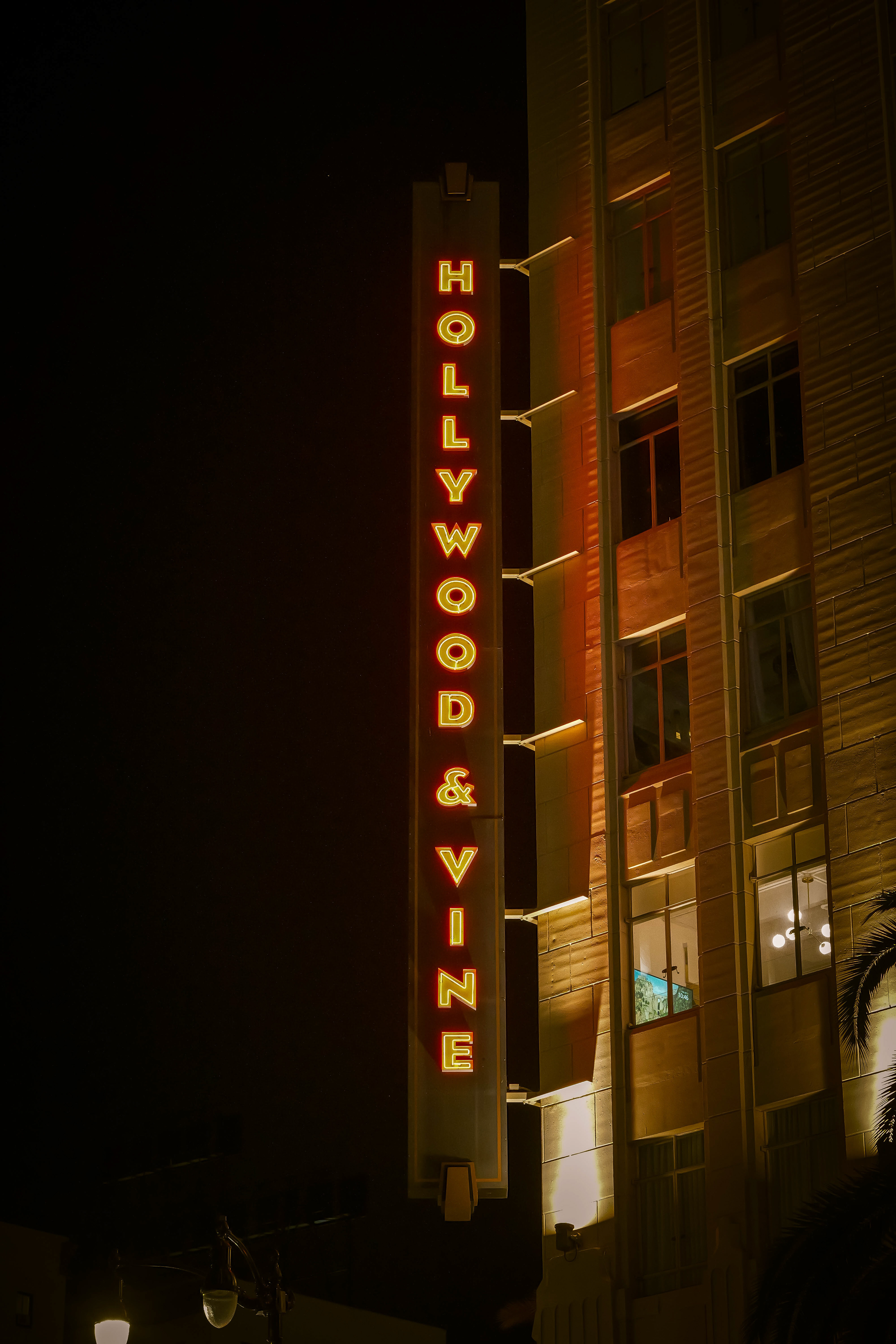 Hollywood & Vine Hotel