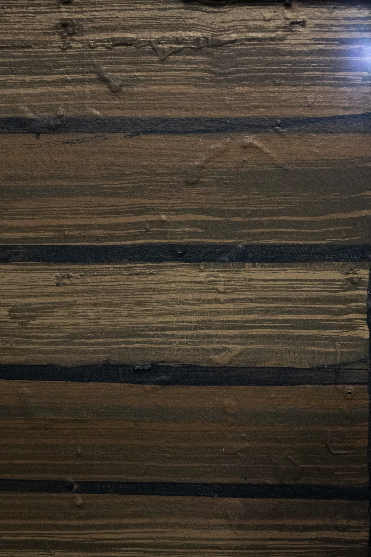 Hot dog cart wood grain detail