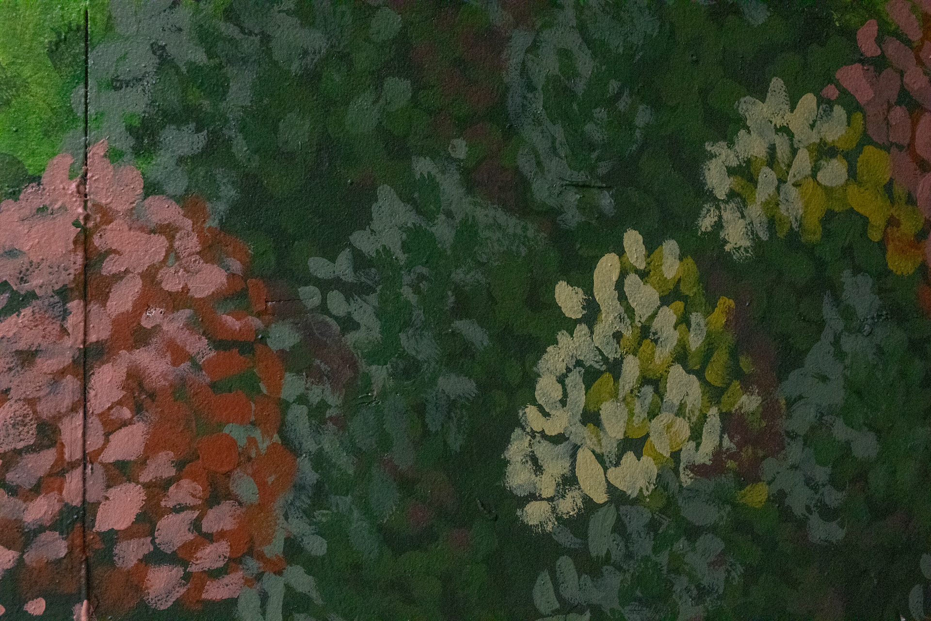 Back wall forest detail