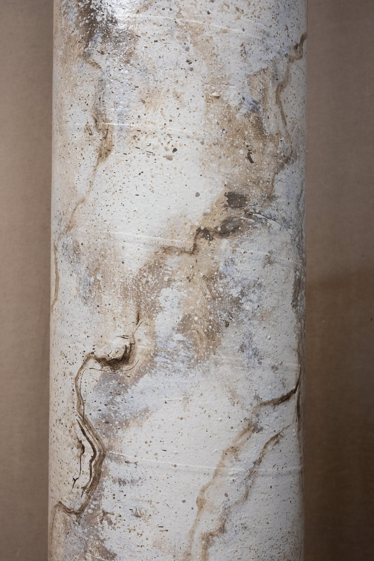 Warbucks column detail