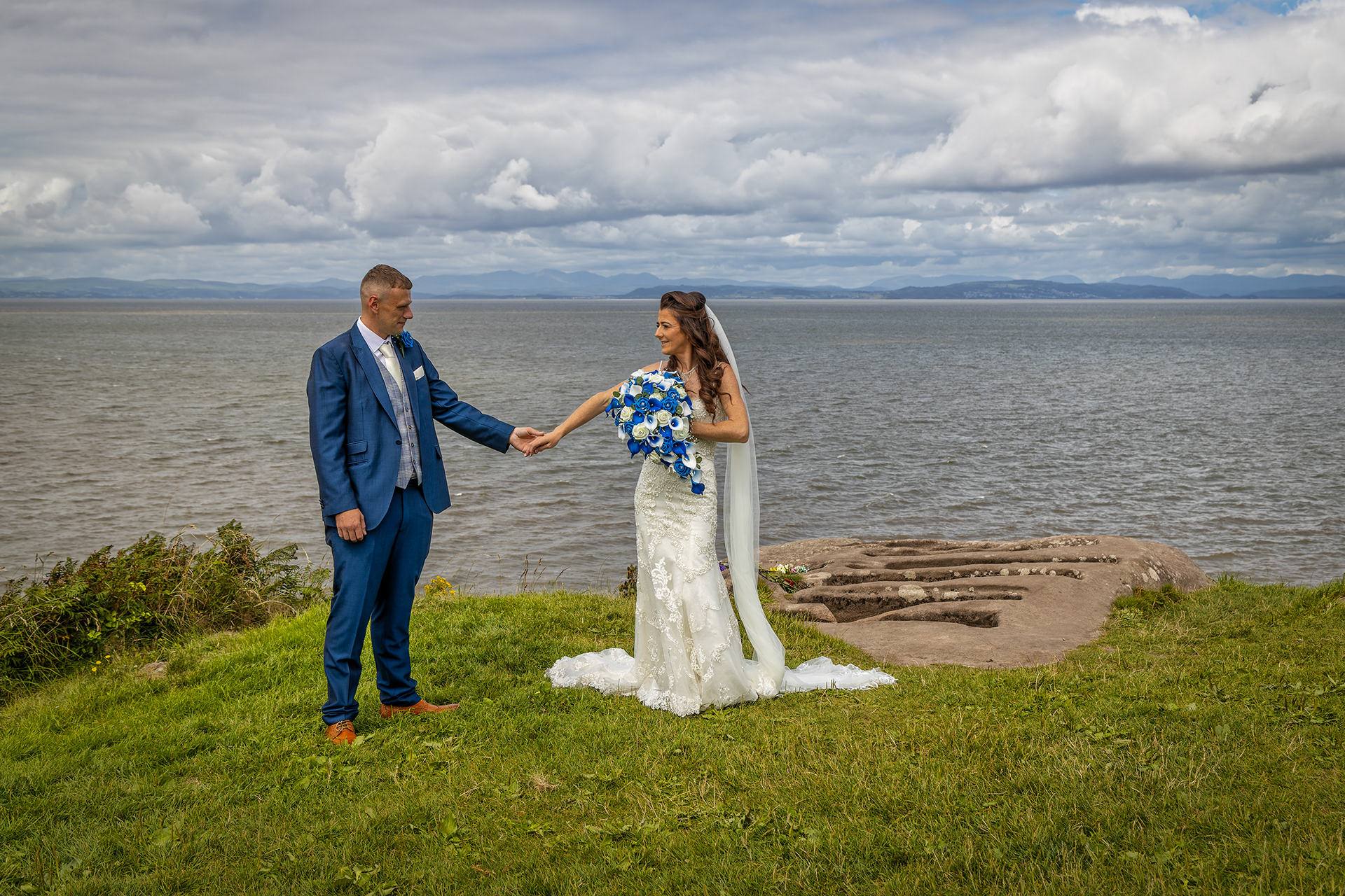 Highly recommended! Tony was amazing from start to finish! Fast turnaround for photos, and they've already been back to us. The photos are just flawless and amazing. Thank you so much again!! The Barretts 🫶💖🫶