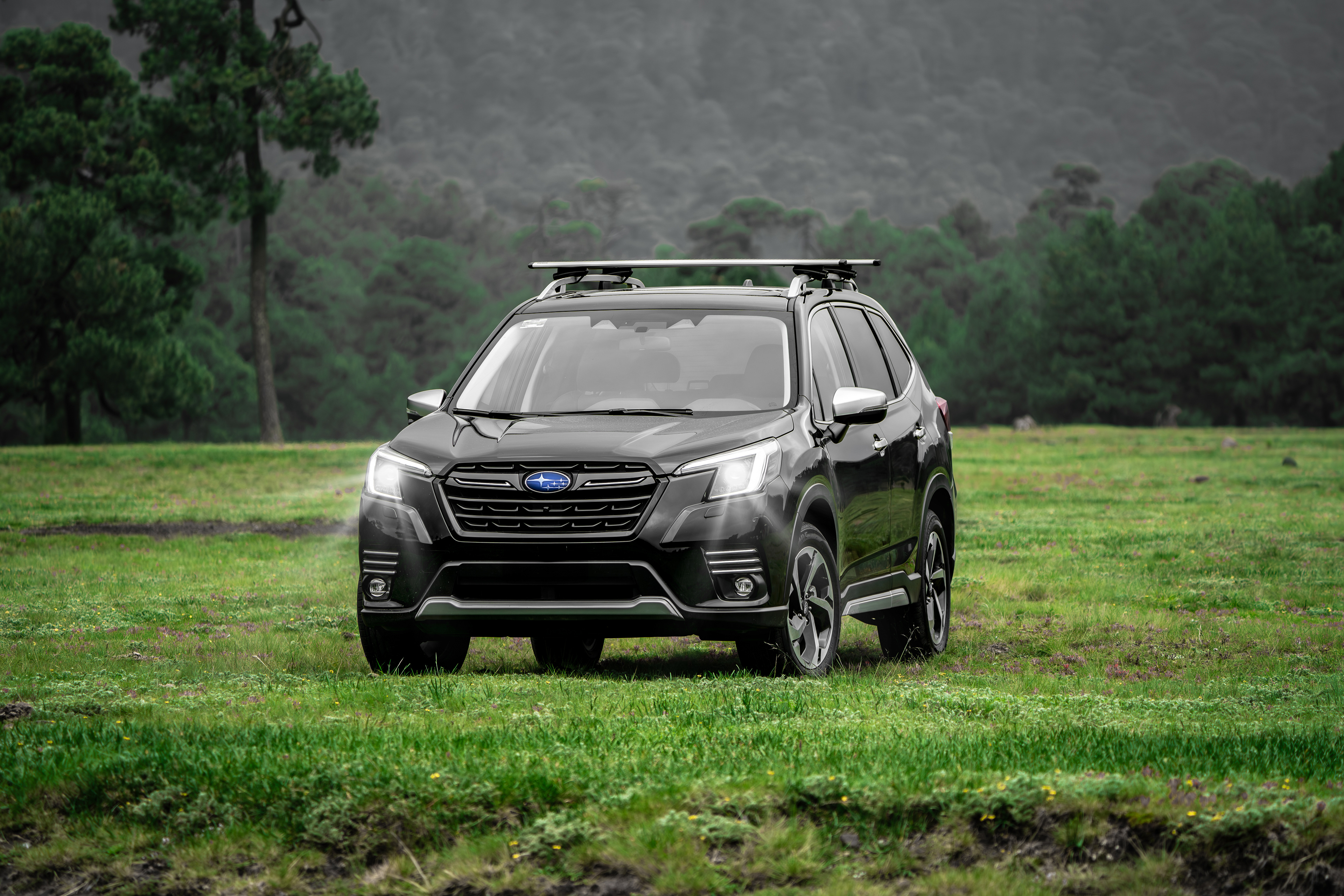 SUBARU FORESTER TOURING CVT