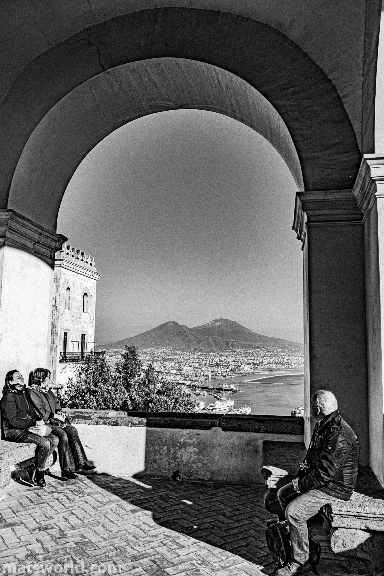 una passegiata per Napoli - il Vesuvio