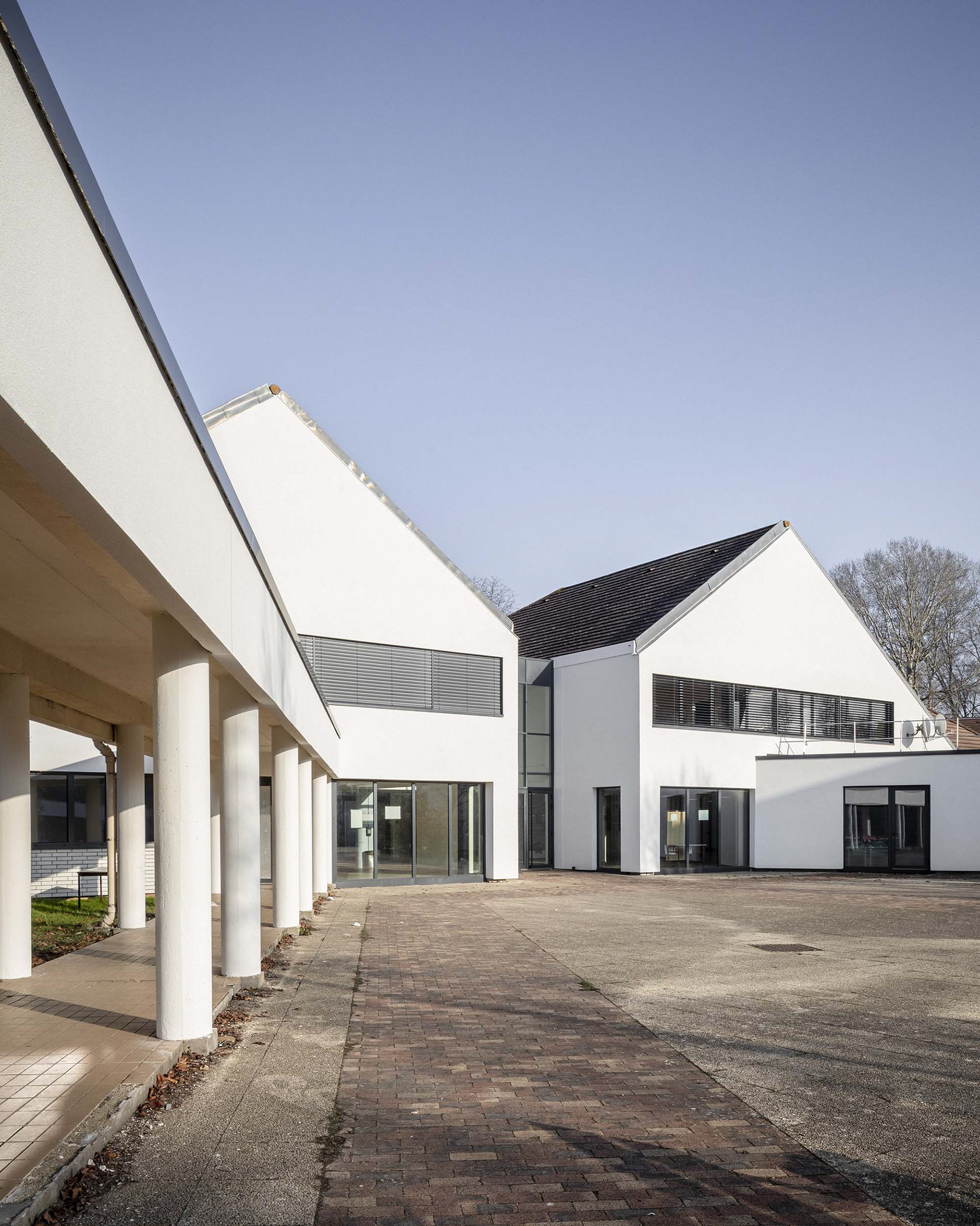 Vue vers les pignons jumeaux