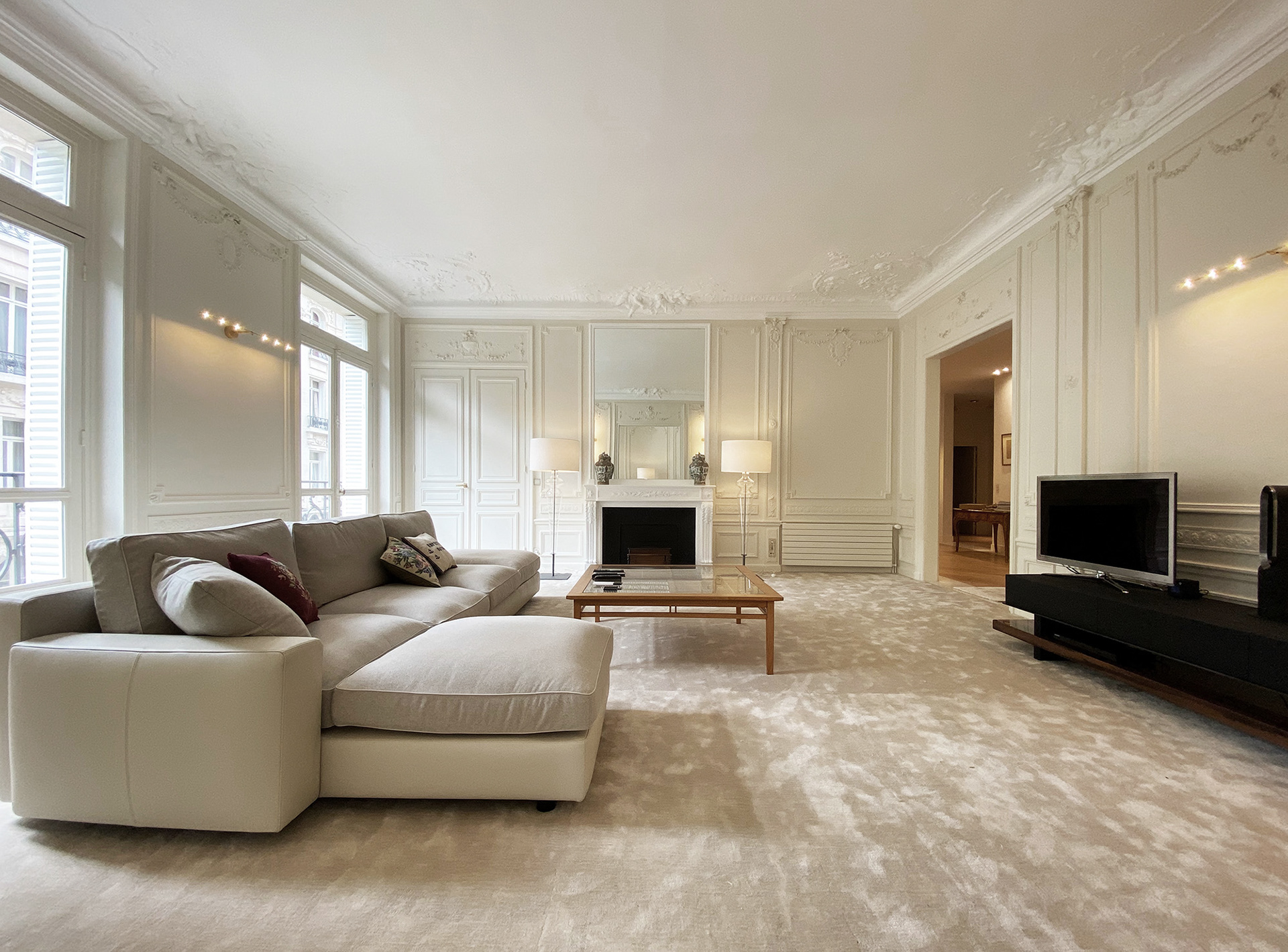 Rénovation d'un appartement de 300 m2 avenue Victor Hugo à Paris 16e, 2021