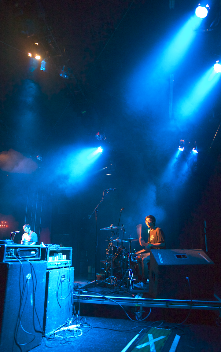 Aaron Kovacs drumming for Winter Break at the El Rey || ©Adrian Huerta