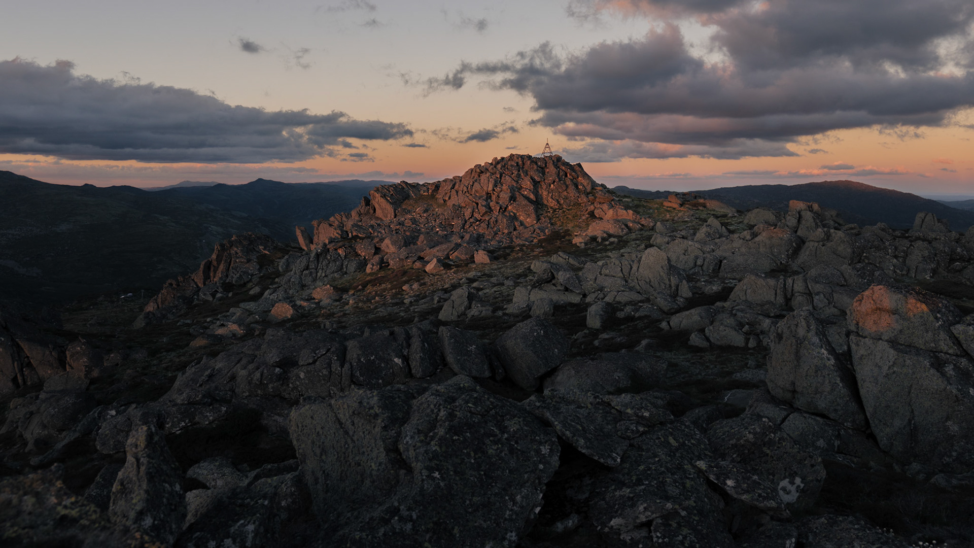Dusk at Mount Stilwell trig tower