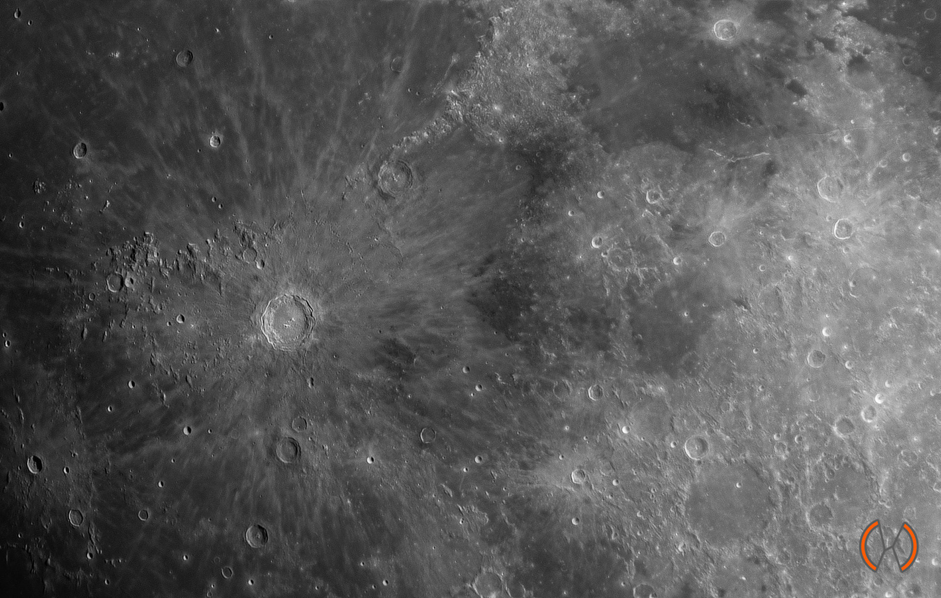 2024 - De Wassende Maan rond de evenaar