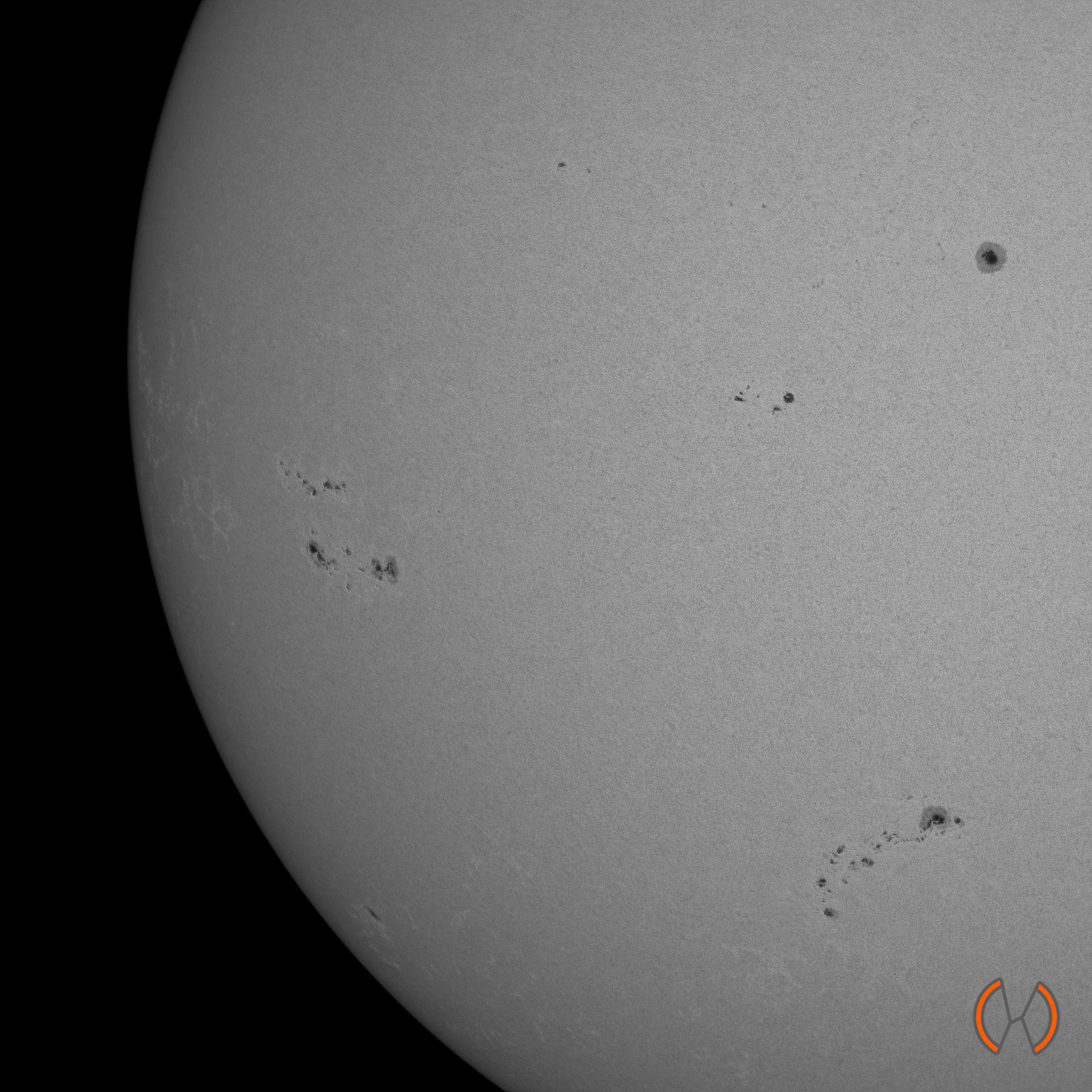2023 - Zonnevlekken AR3451, 3448, en 3450