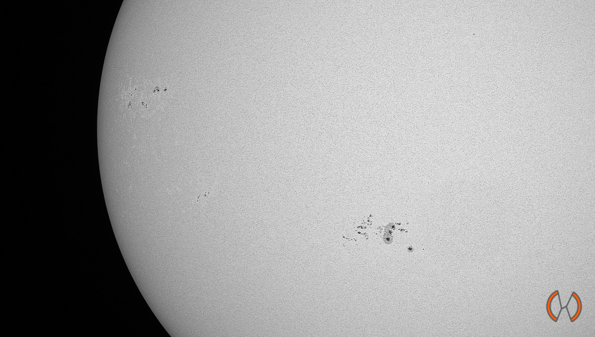 2022 - De Zon met zonnevlekken AR3007, 3010 en 3012