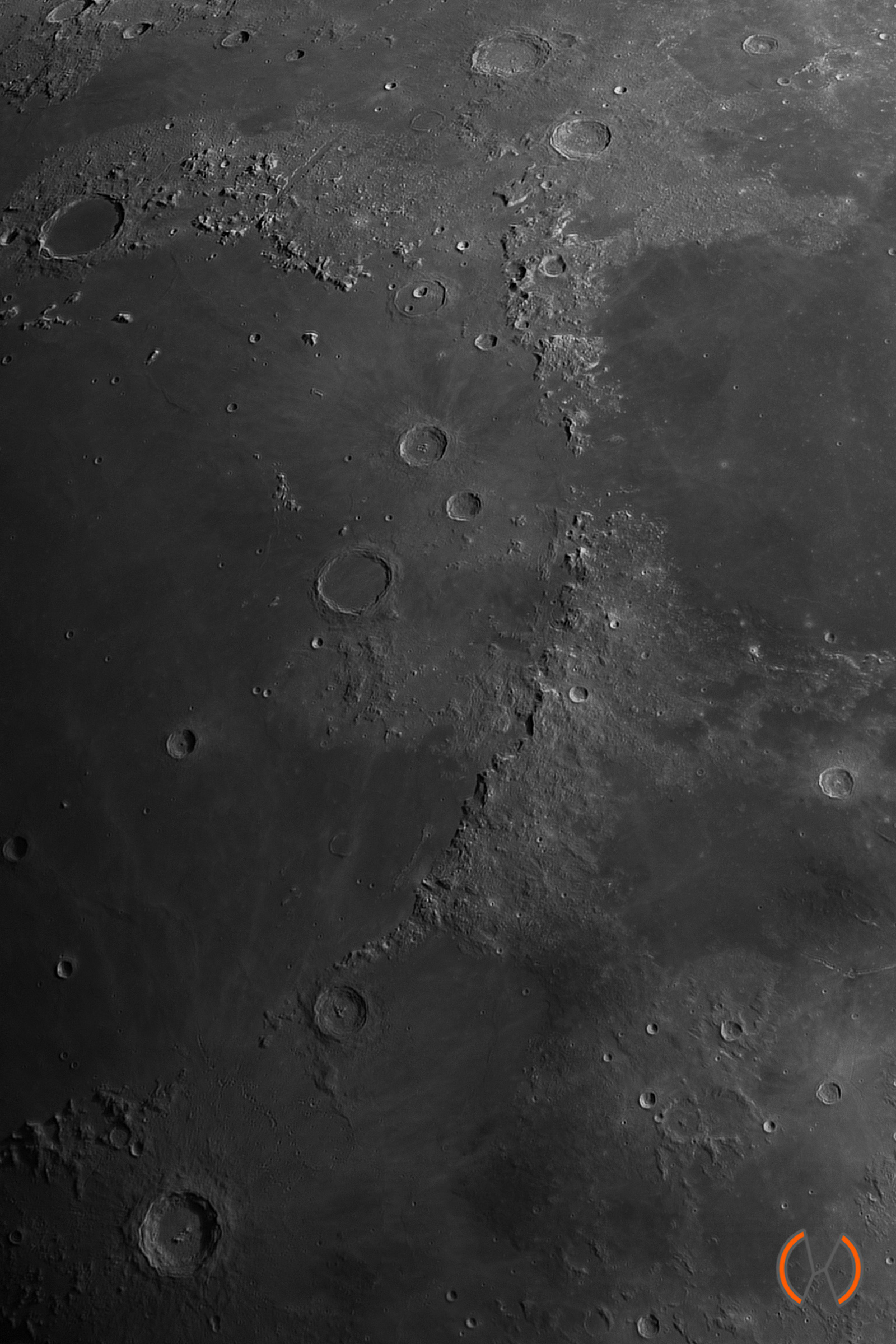 2023 - Rond de evenaar van de Maan.