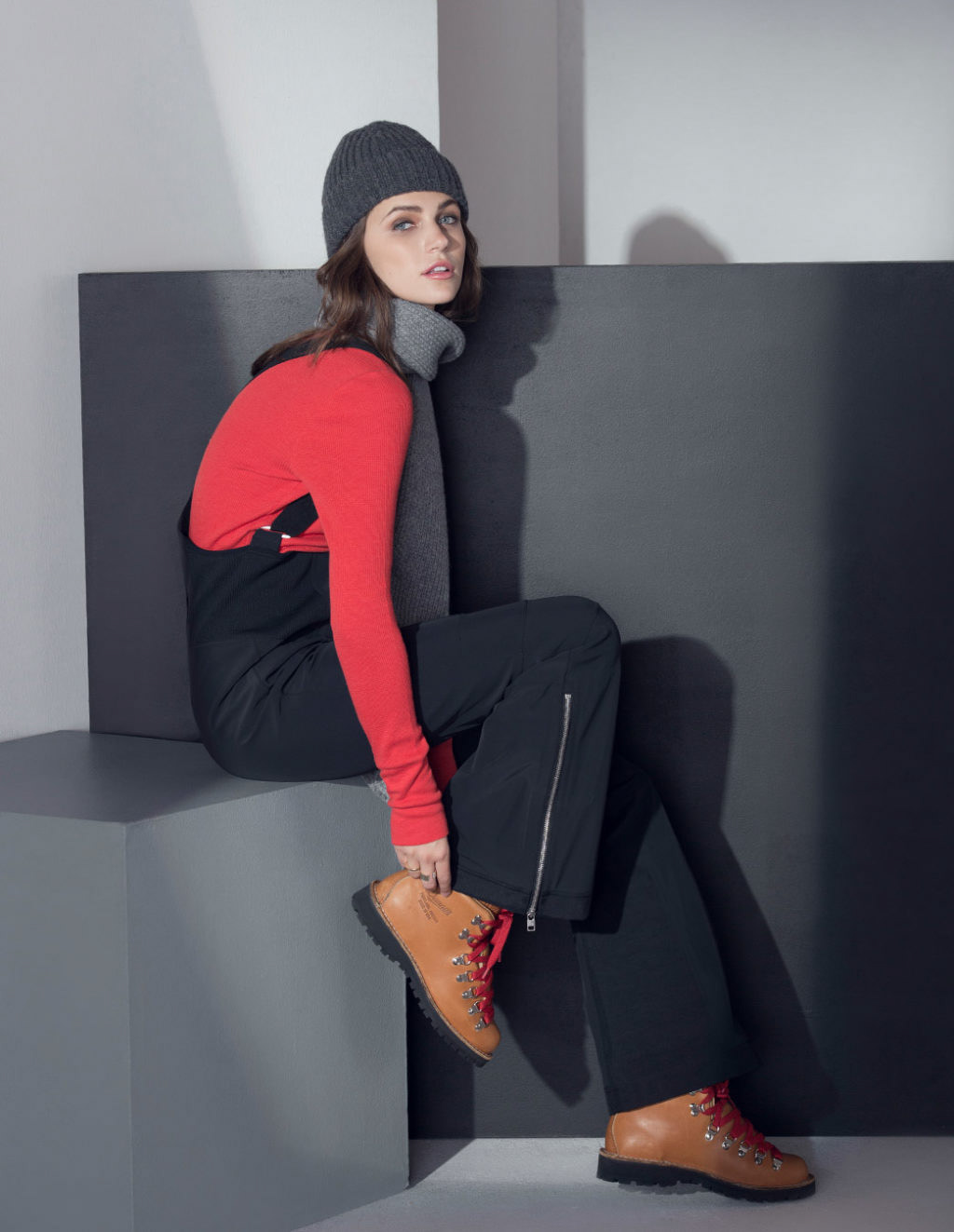 Waffle Scoop-neck Tee // Descent Bib