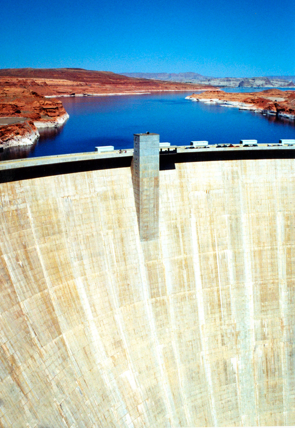 Glen Canyon Dam, Arizona, USA 1999