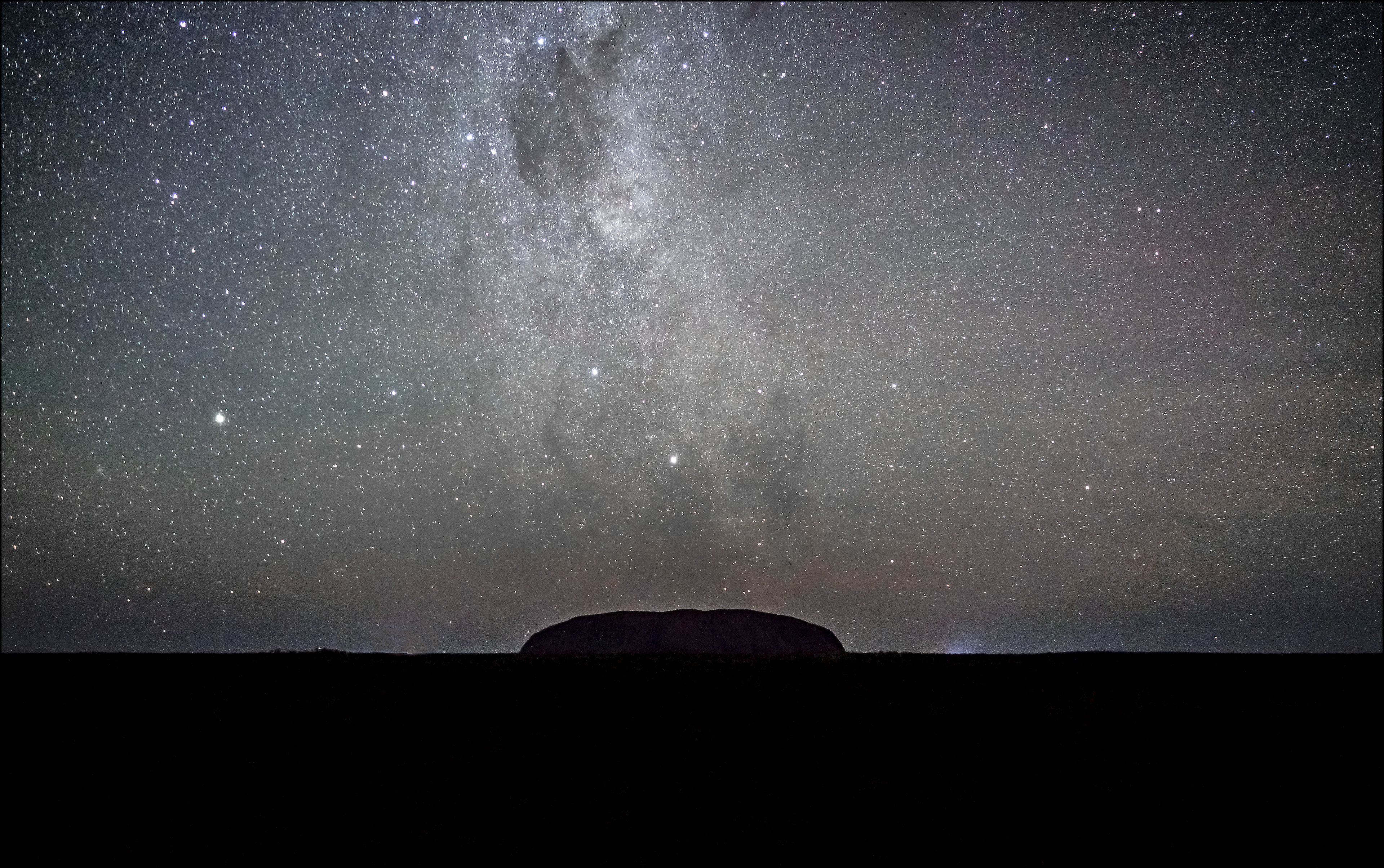 The Sounds of Silence. Uluru.