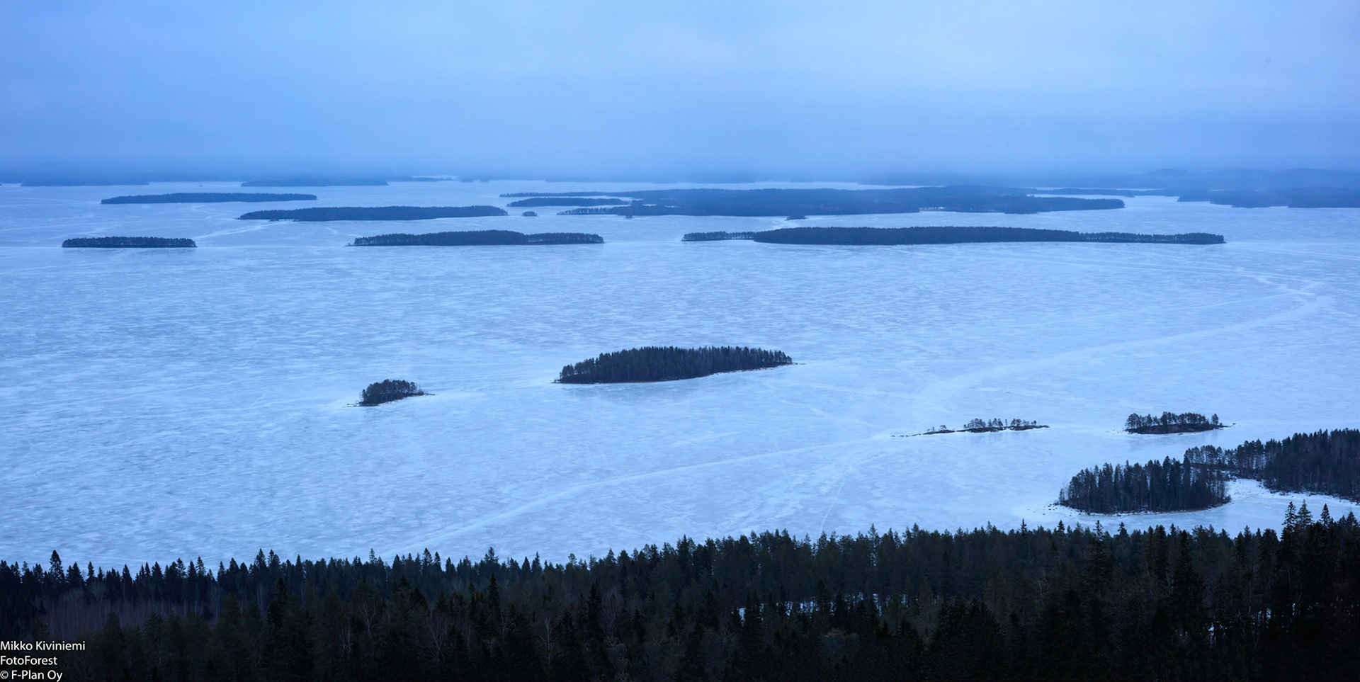 Näkymä Paha-Kolilta Pielisen Purjeselälle,1206