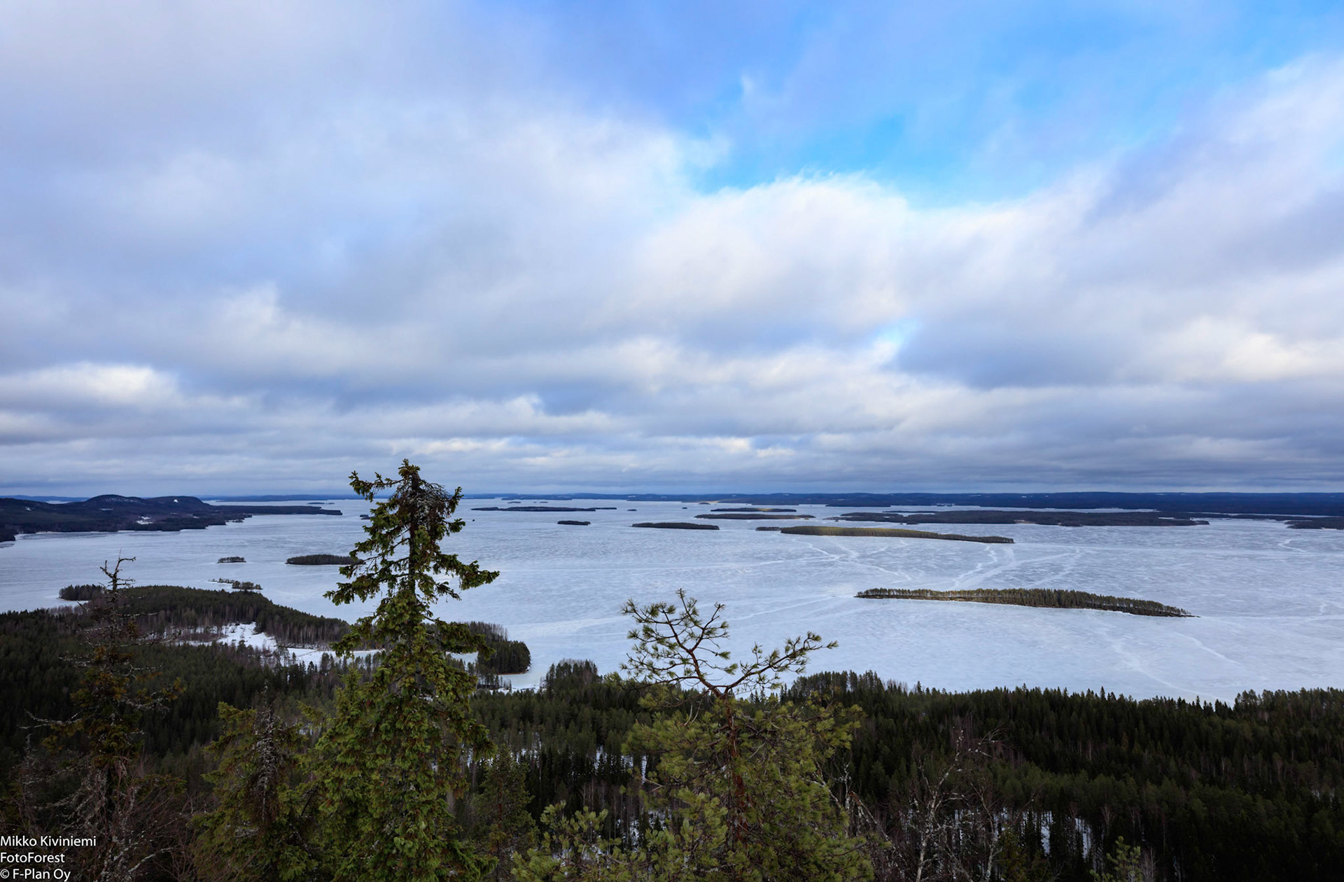 Näkymä Mäkrältä Pielisen Purjeselälle, 1237