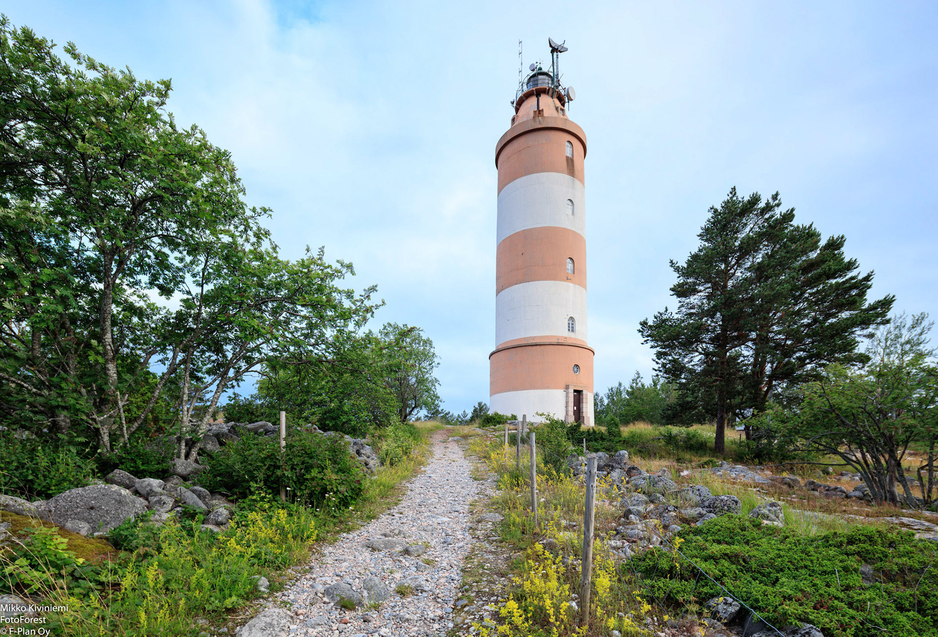 Isokarin majakka, 1162