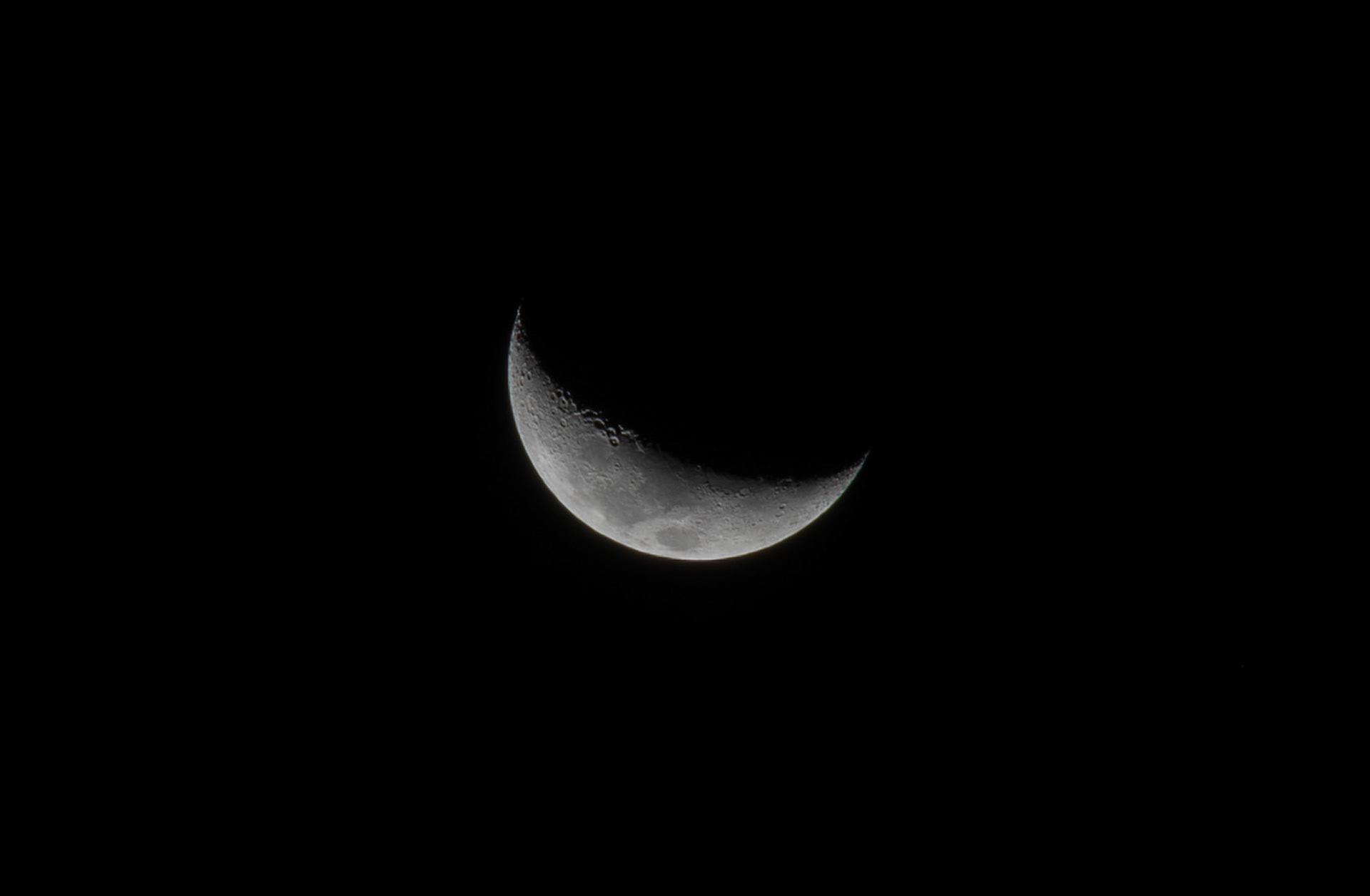 25% Moon