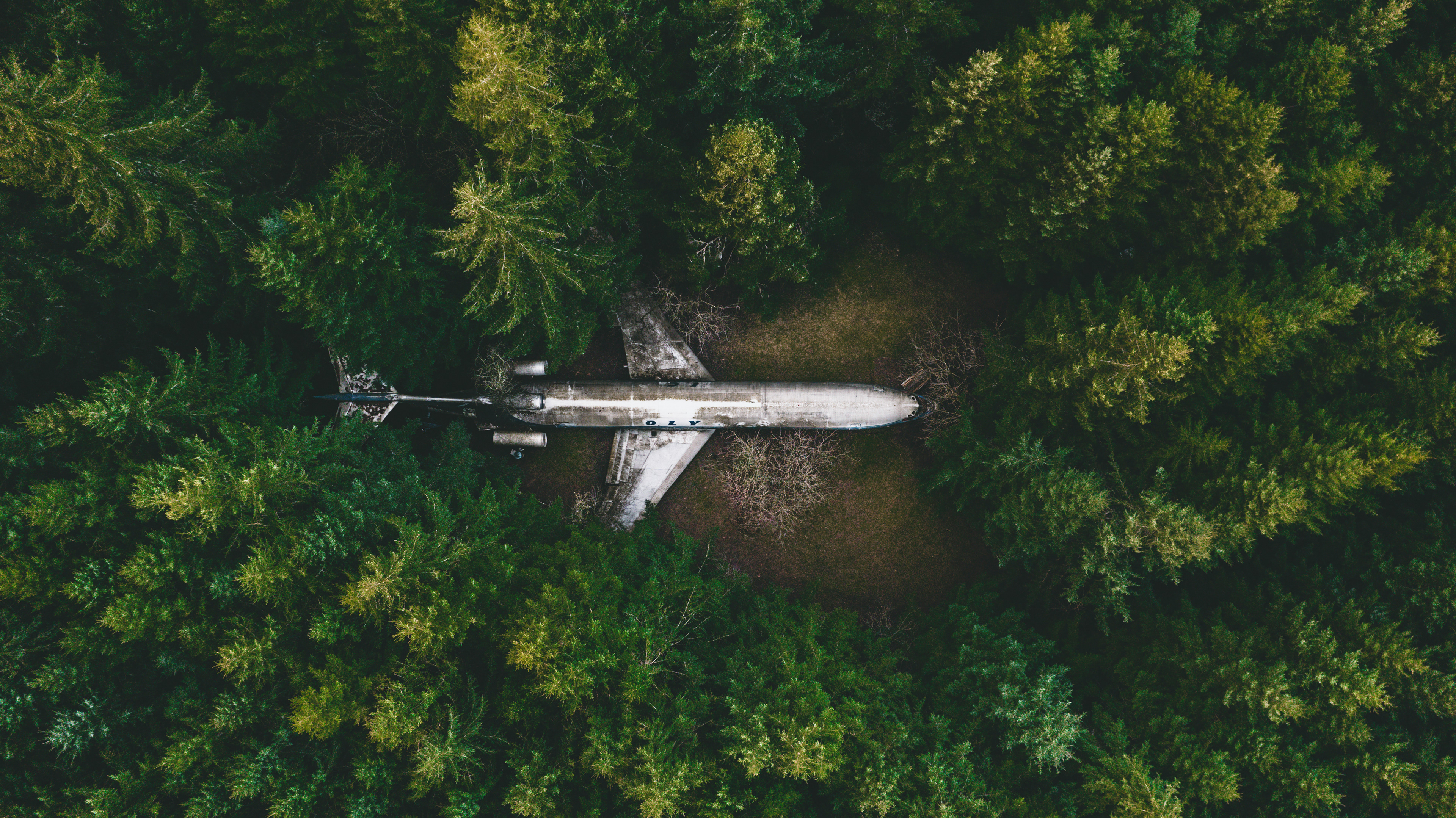 Airplane Home Aerial