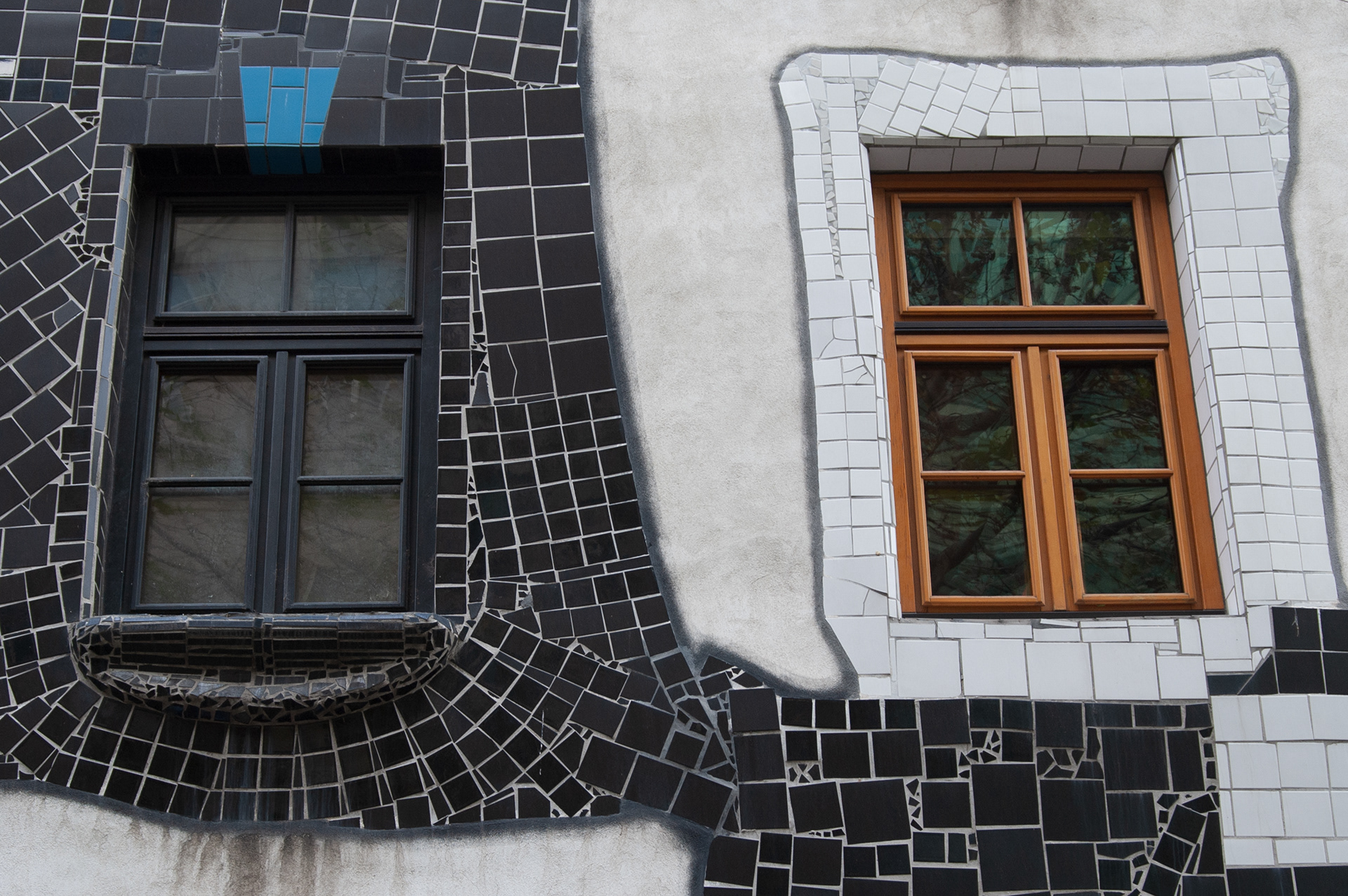 WIEN 2004