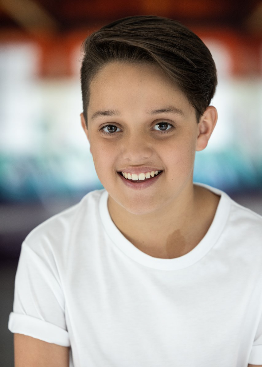 Adan Maverick Carcaño, who plays the role of young Kyle, is extremely excited to be joining the cast of Ruin Falls. Adan is in the seventh grade and lives in Galveston, Texas. Outside of acting his hobbies include swimming, surfing, reading, spending time with his two siblings, and playing fetch with his three dogs. 