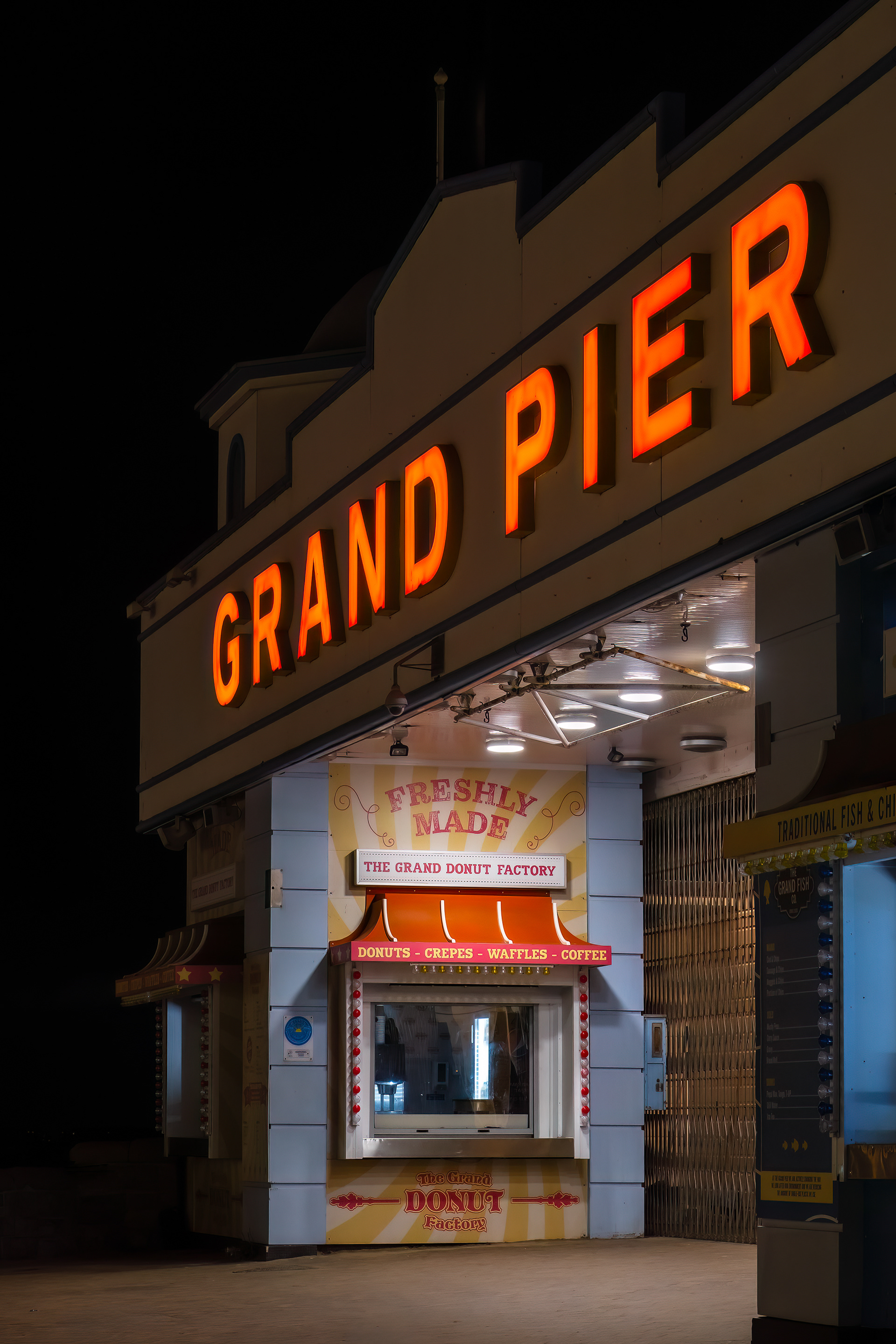Grand Pier