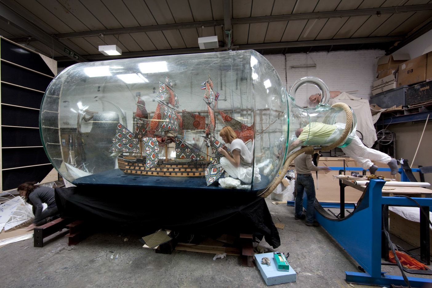 Yinka Shonibare, Nelson's Ship in a Bottle (2010) MDM Props