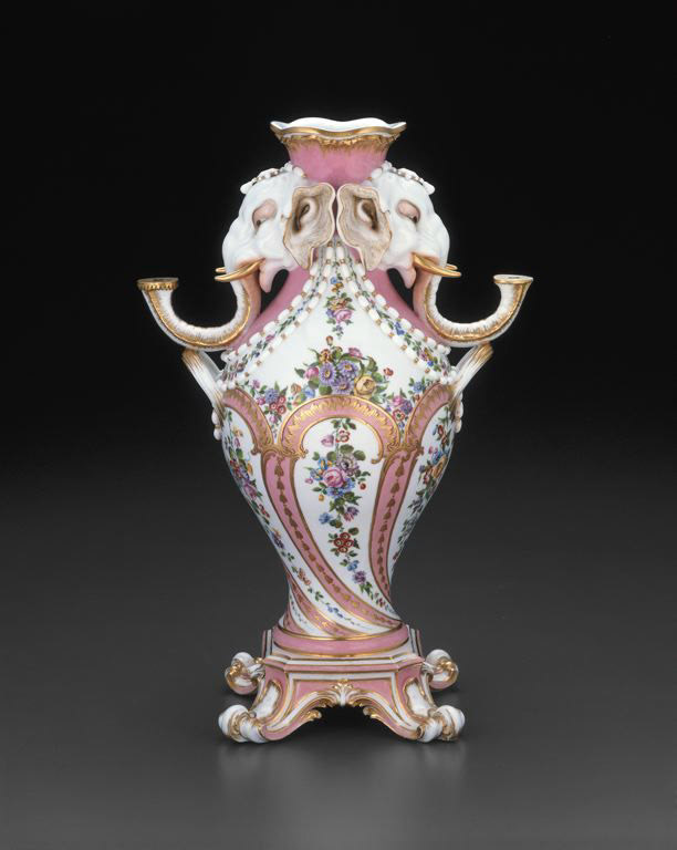 French porcelain vase from the Sèvres Manufactory, designed by Jean-Claude Chambellan Duplessis (c.1770) Art Institute of Chicago