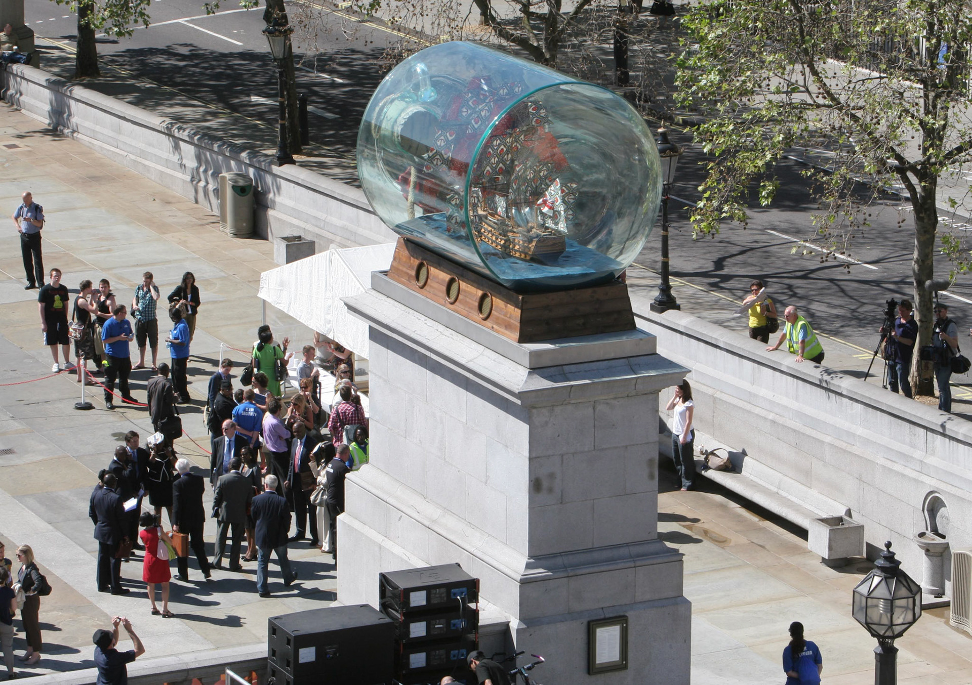 Yinka Shonibare, Nelson's Ship in a Bottle (2010) from the steps of the NG