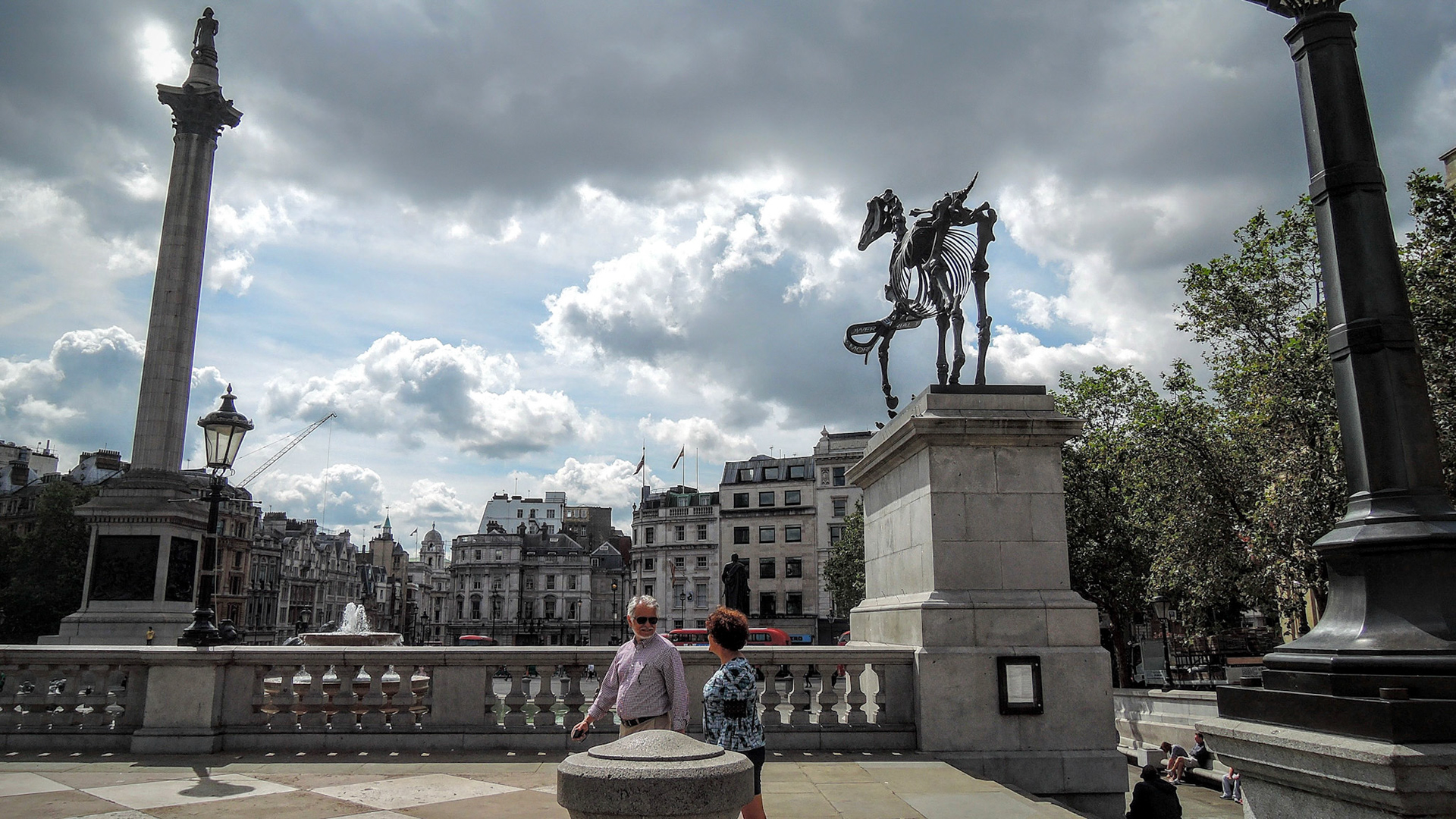 Hans Haacke, Gift Horse (2015) Trafalgar Square