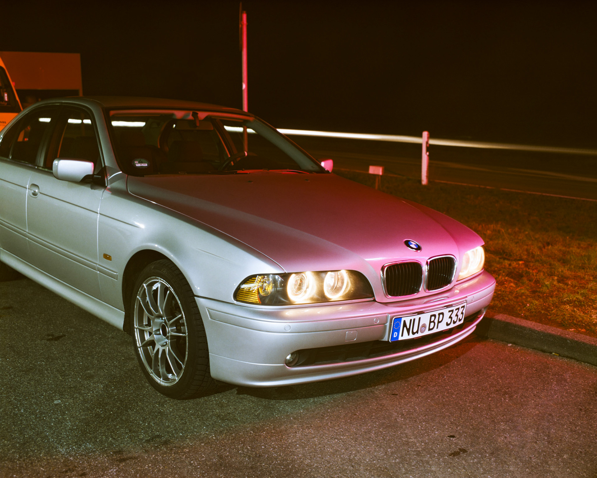 E100