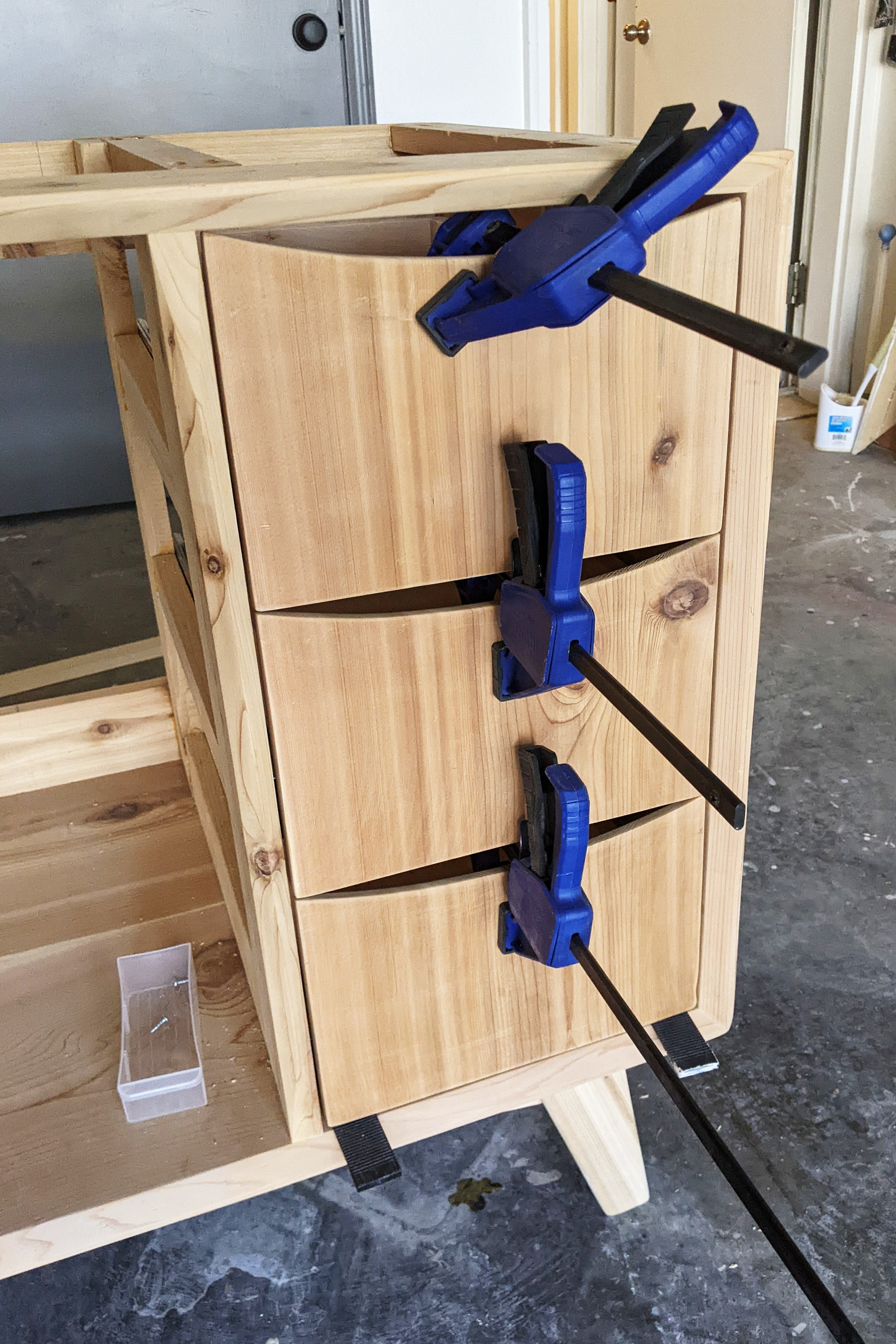 Attaching drawer faces