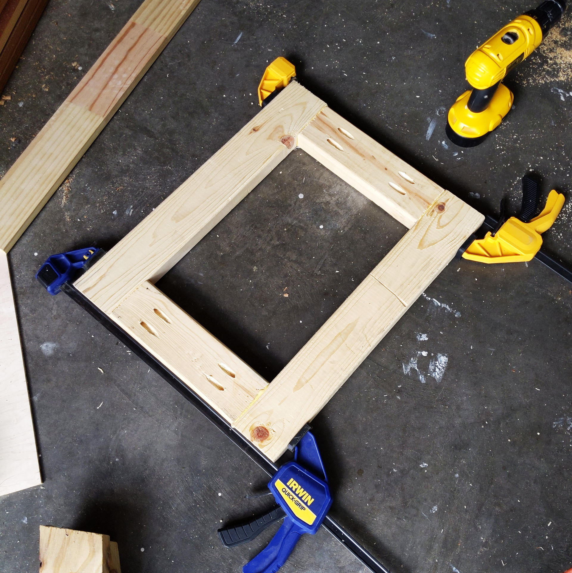 Assembling the basic structure of the legs.