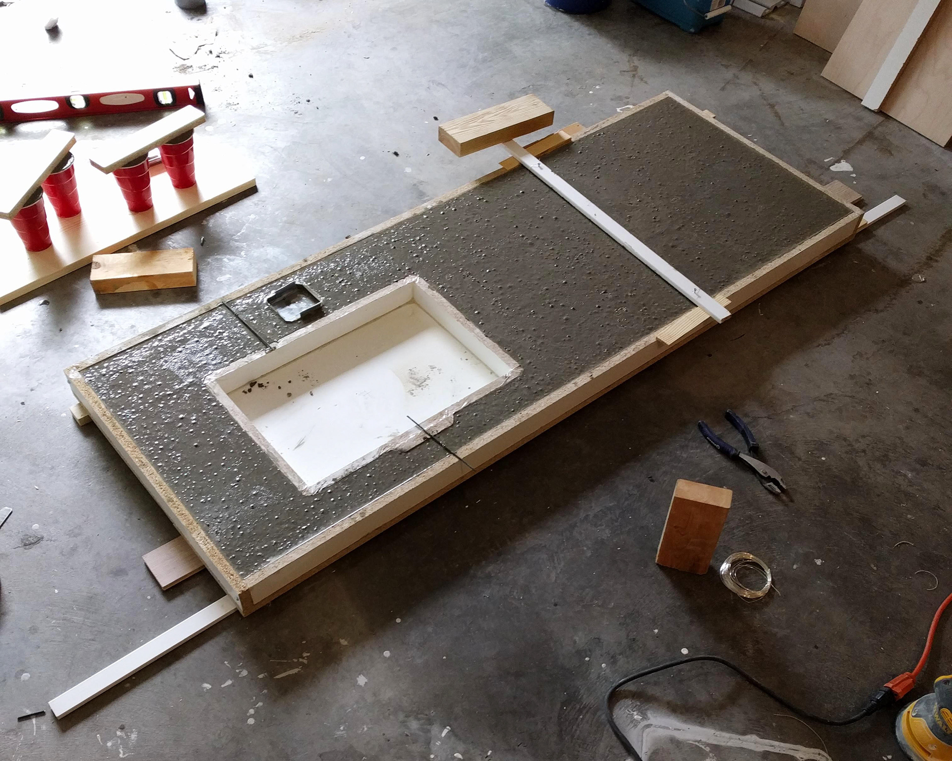 Concrete setting.