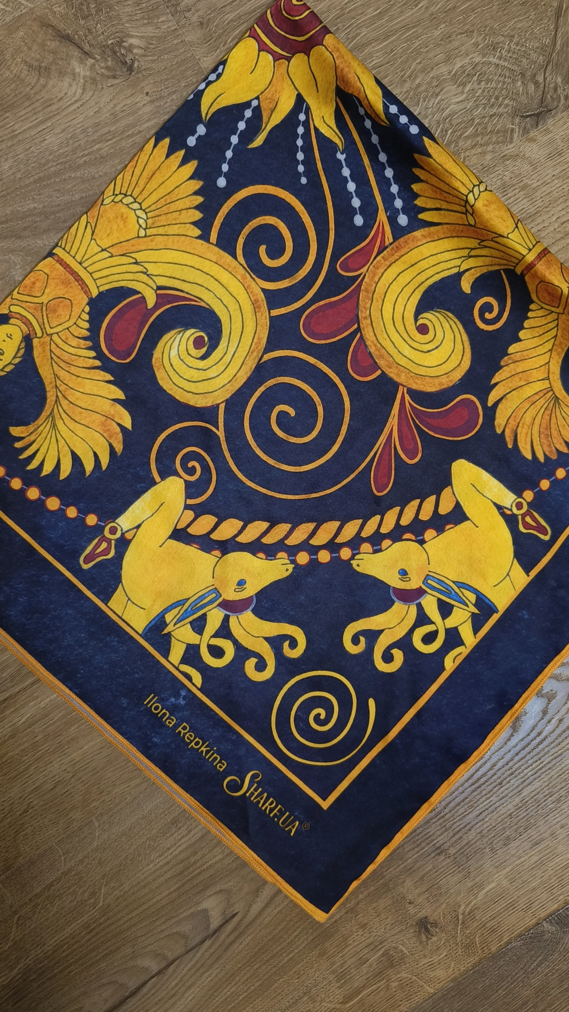 "Api" Scarf, Ilona Repkina & Sharf UA