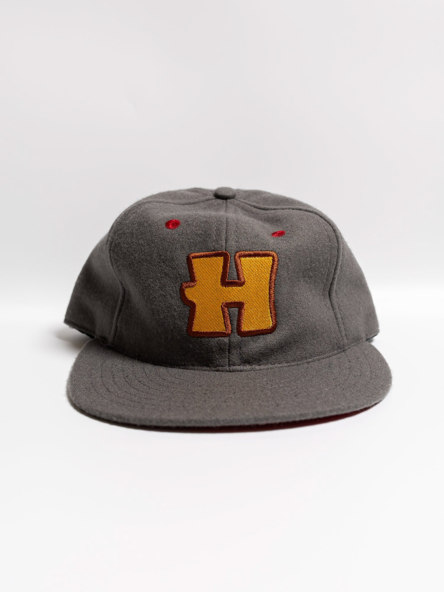 Gray Wool with flat embroidery