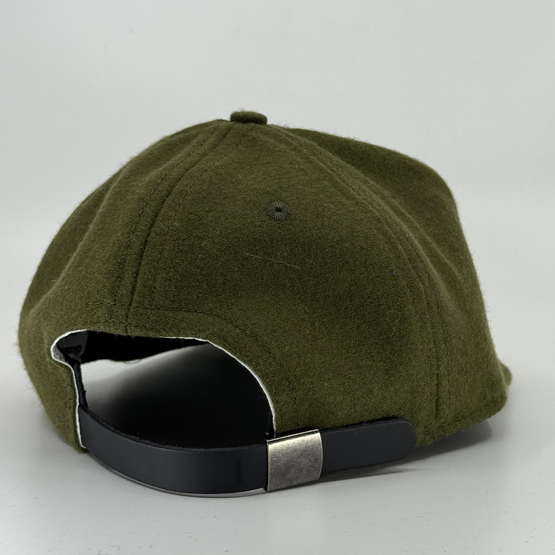 Olive Wool 6-panel with black leather closure